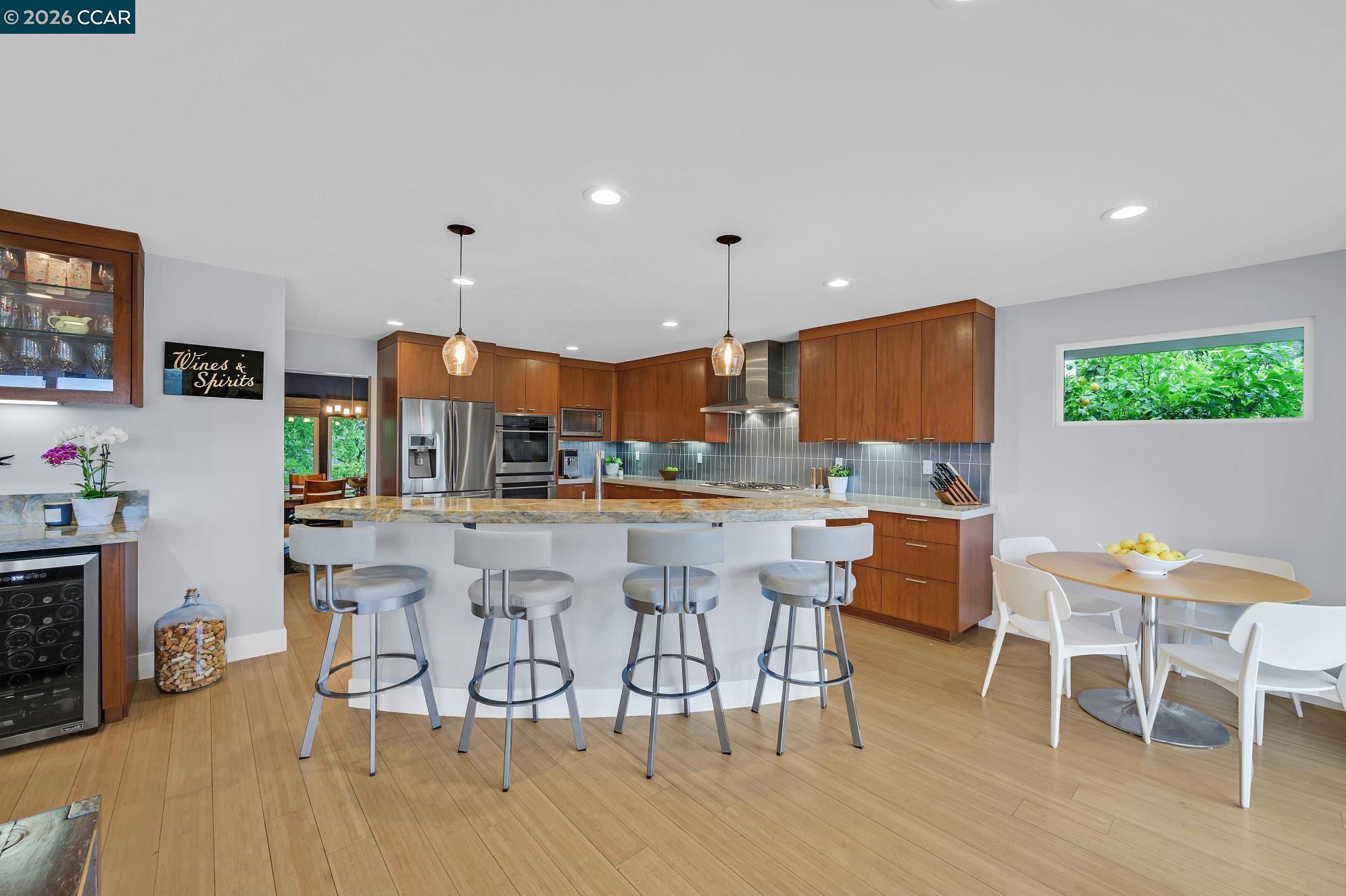 409 Full Moon Way