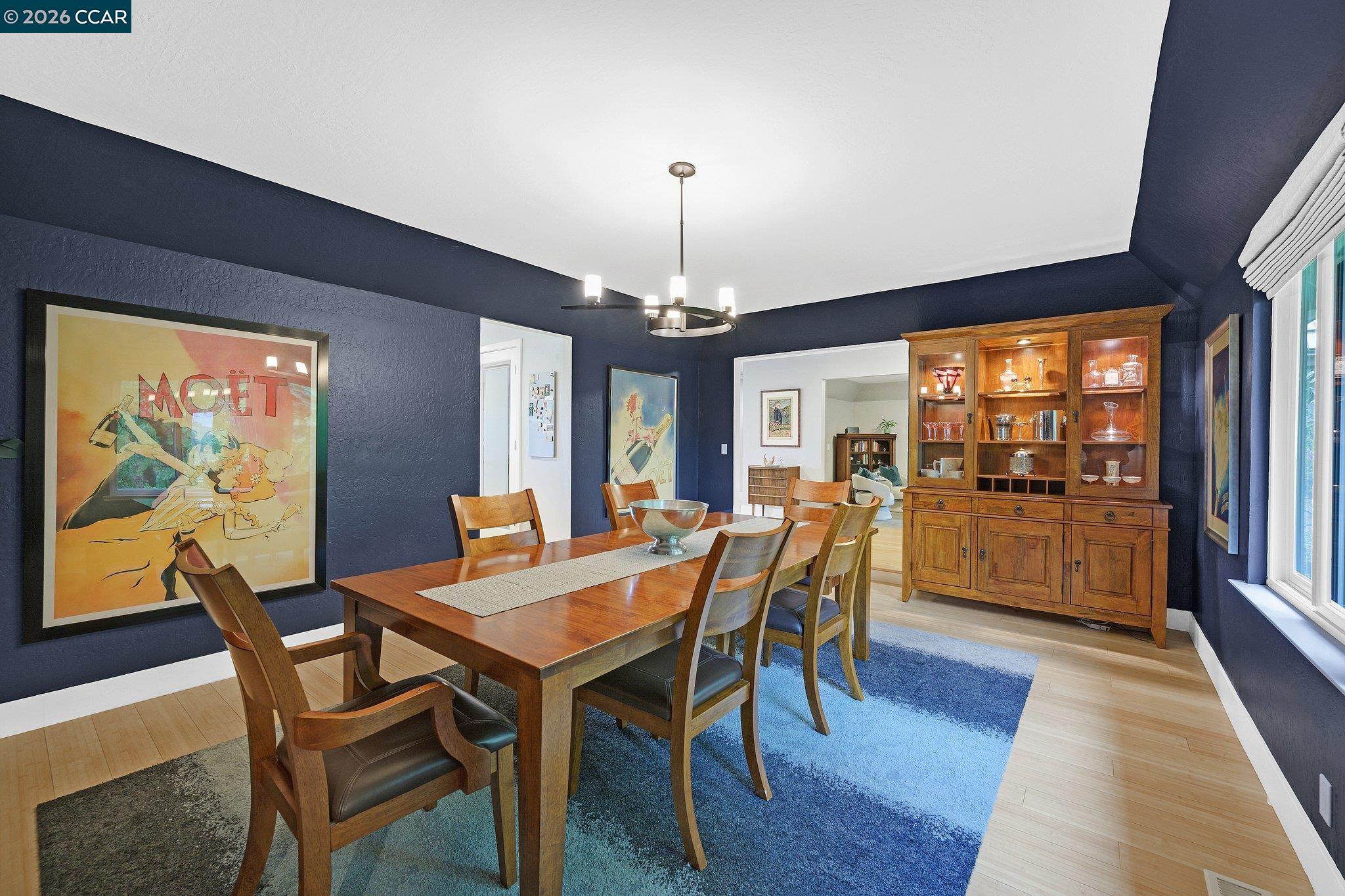 409 Full Moon Way