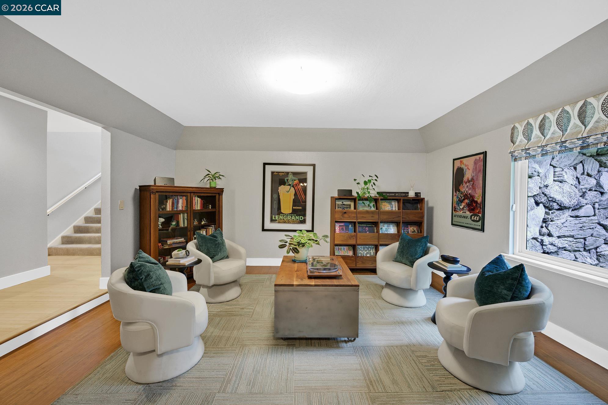 409 Full Moon Way