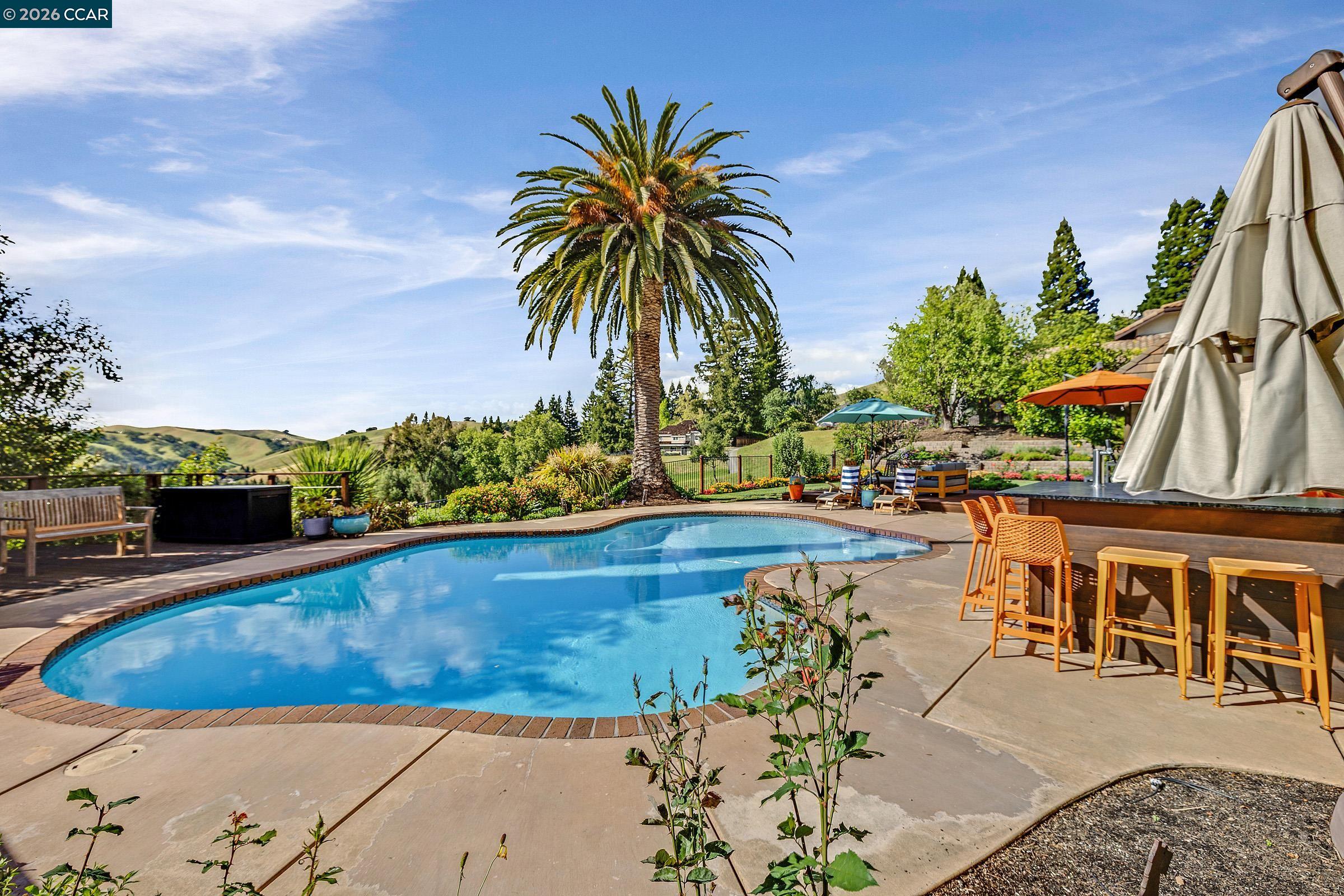 409 Full Moon Way