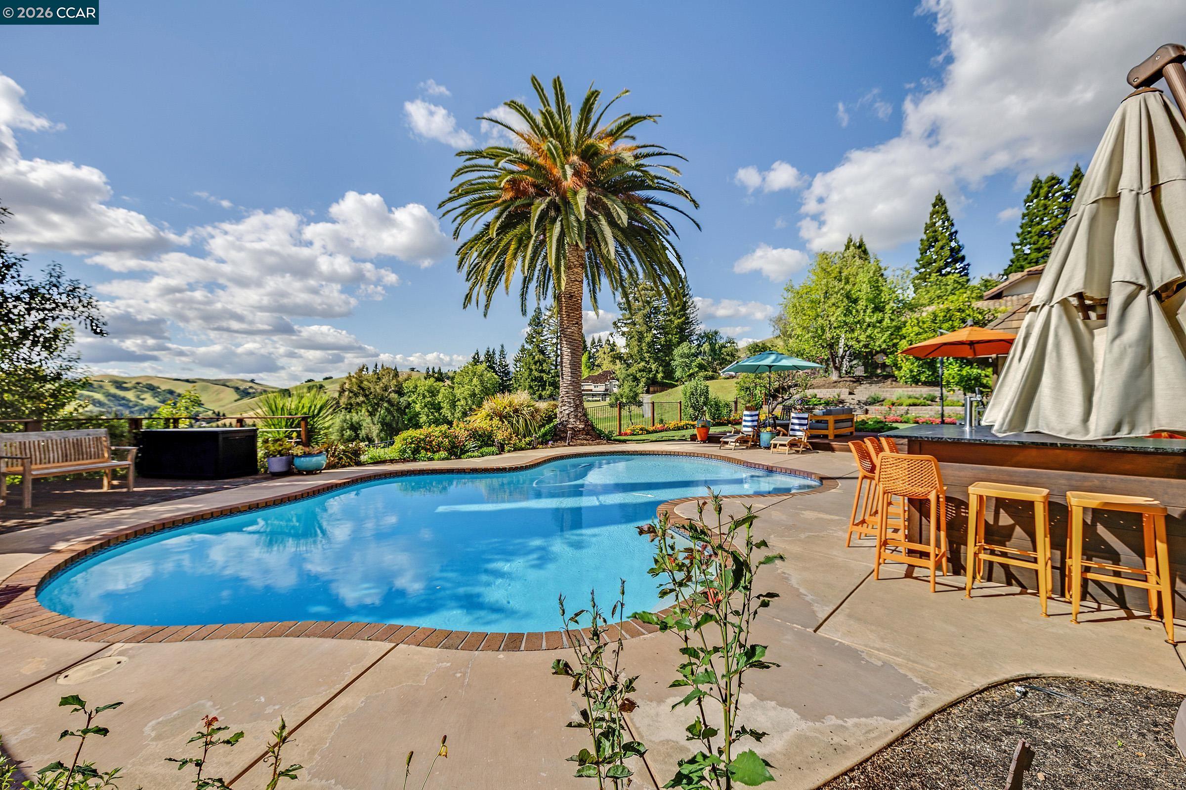 409 Full Moon Way