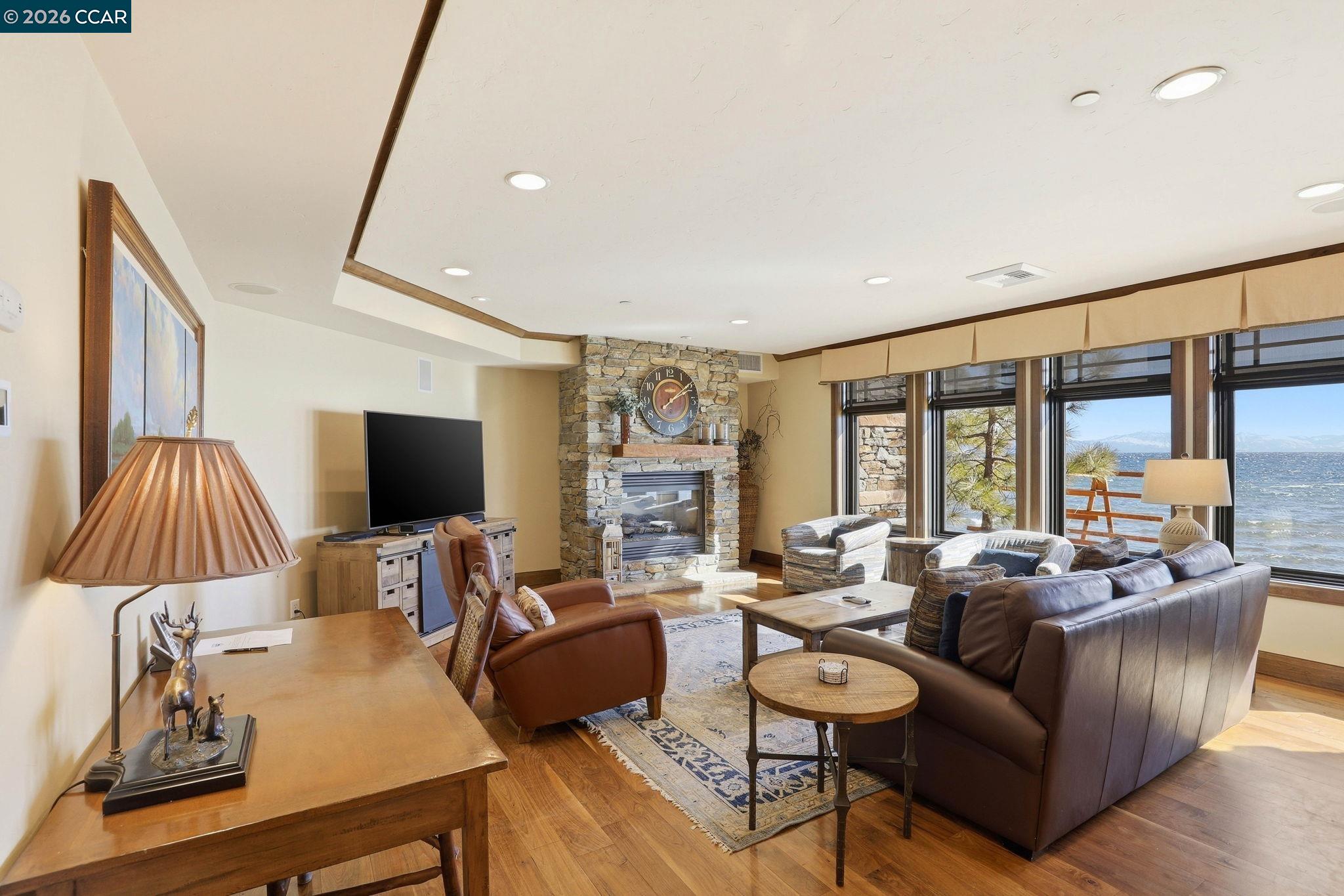 6750 N Lake Blvd # 1