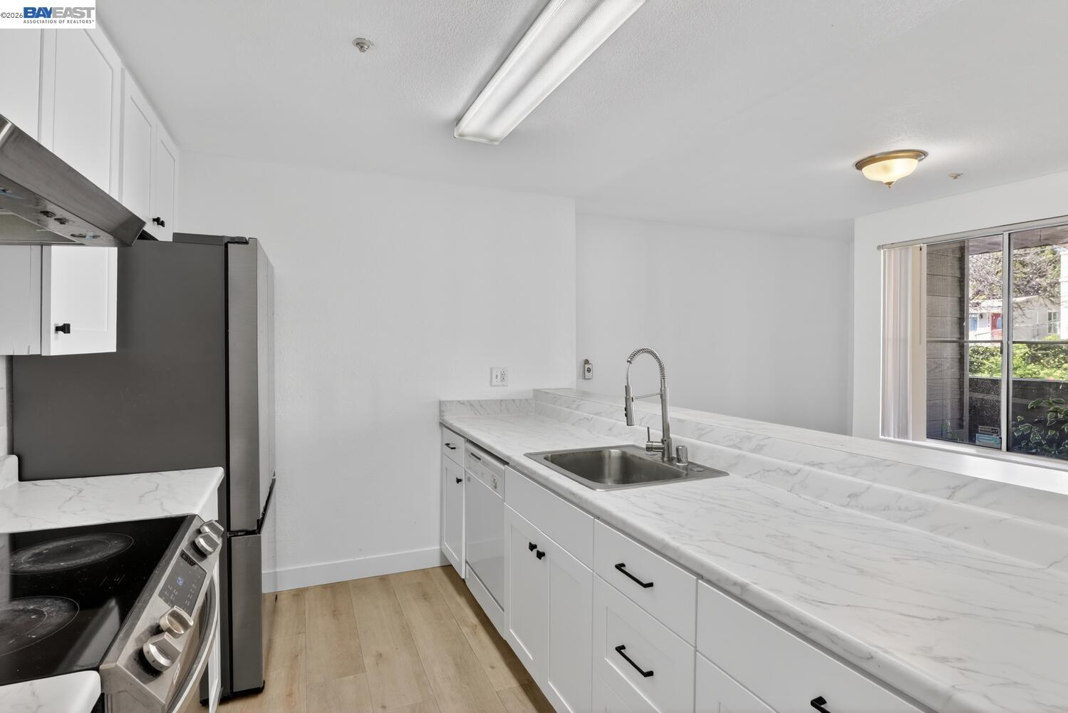 2901 Macarthur Blvd # 103