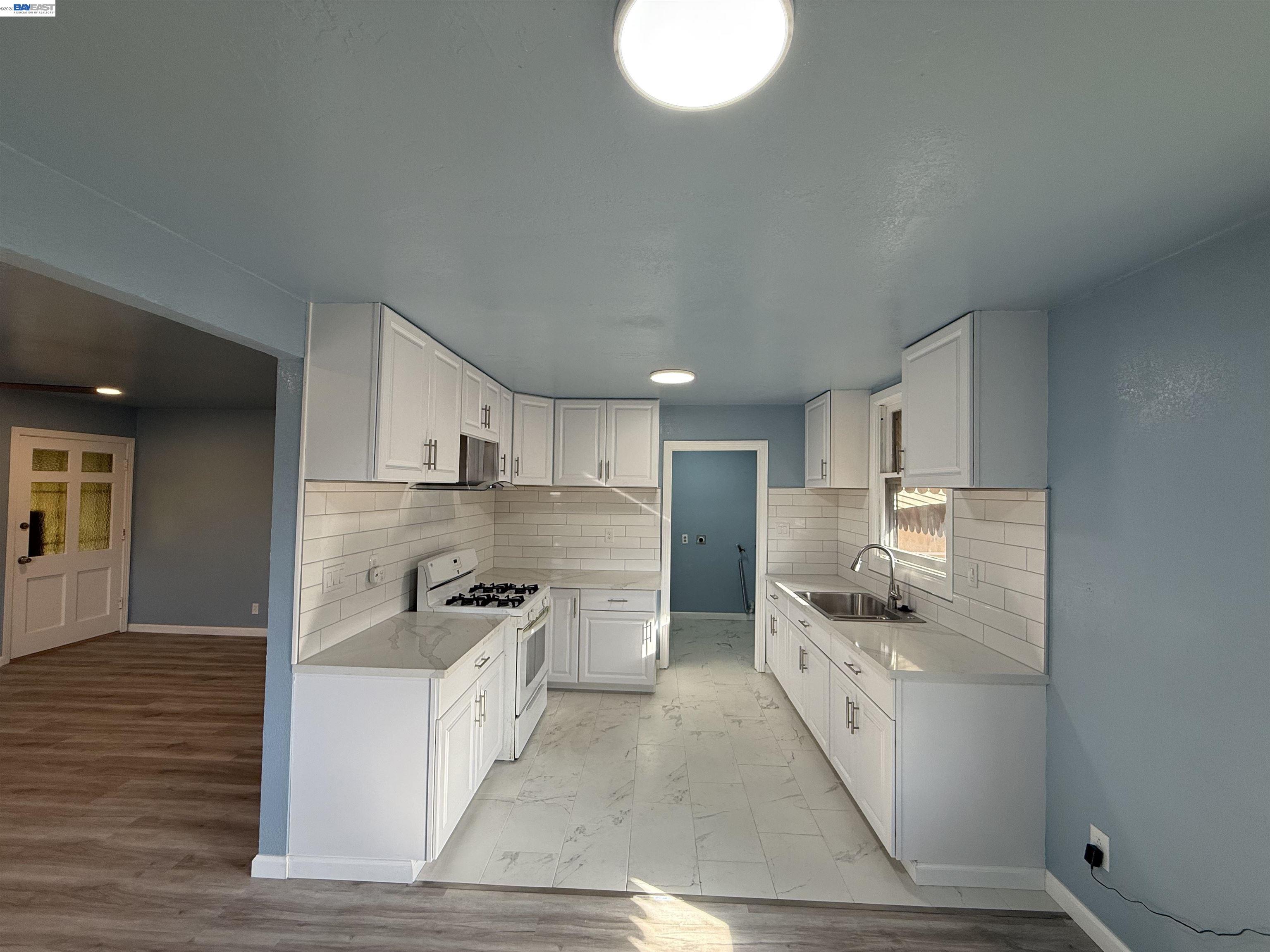 5500 Fruitridge Rd