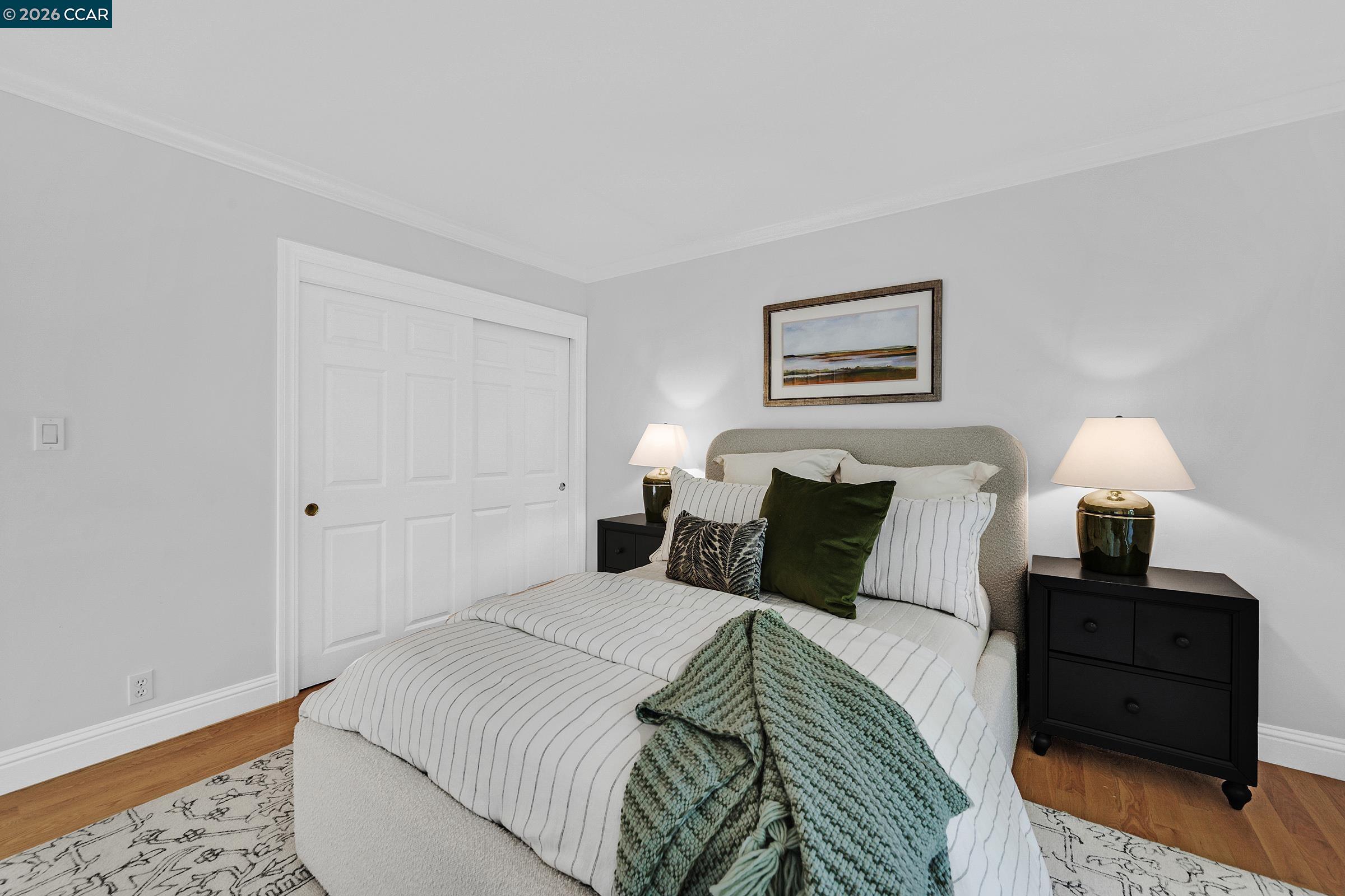 225 Pebble Ct