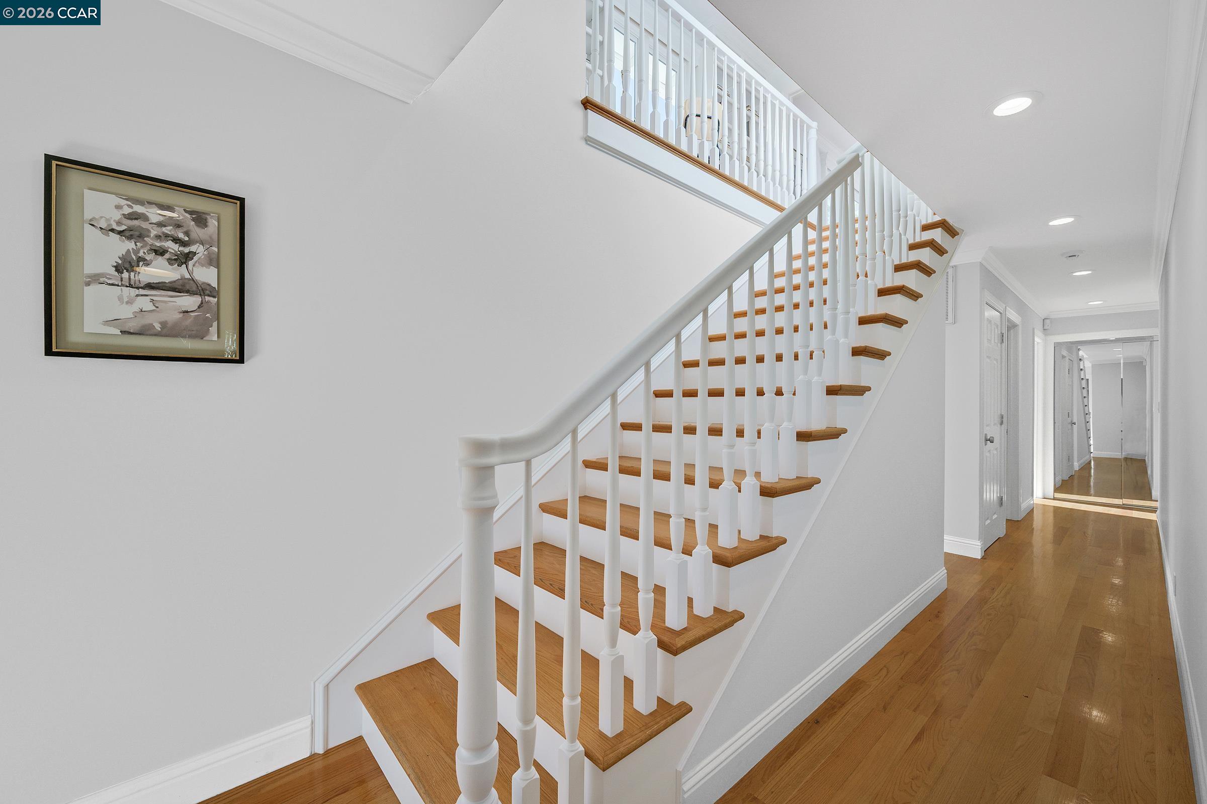 225 Pebble Ct