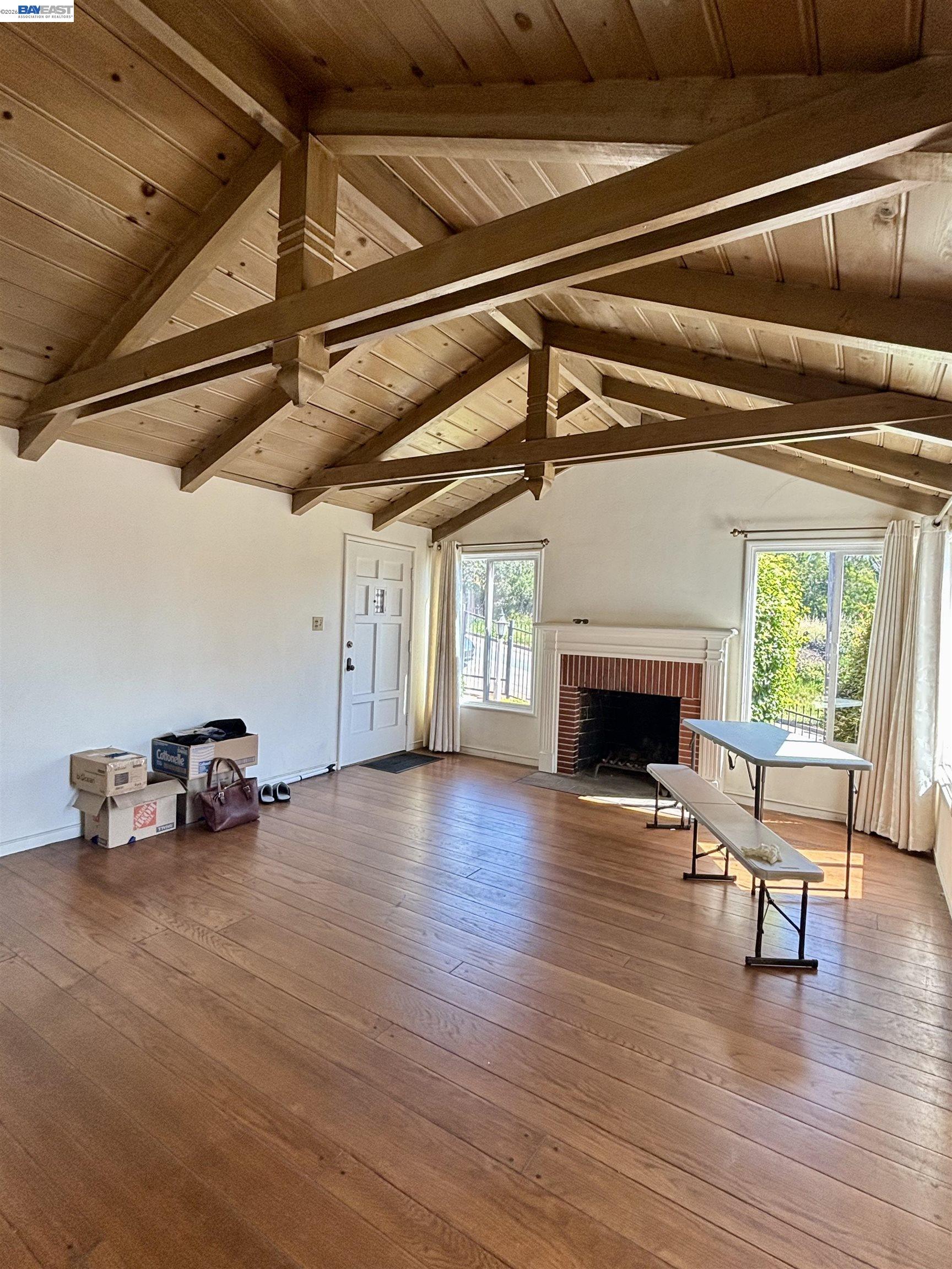 4101 Mountain View Ave