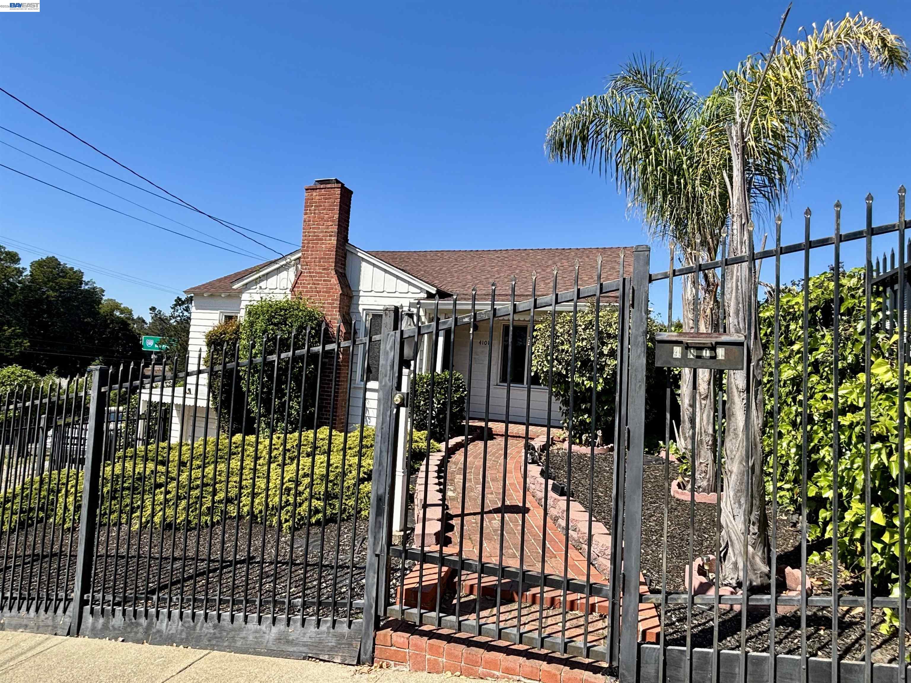 4101 Mountain View Ave