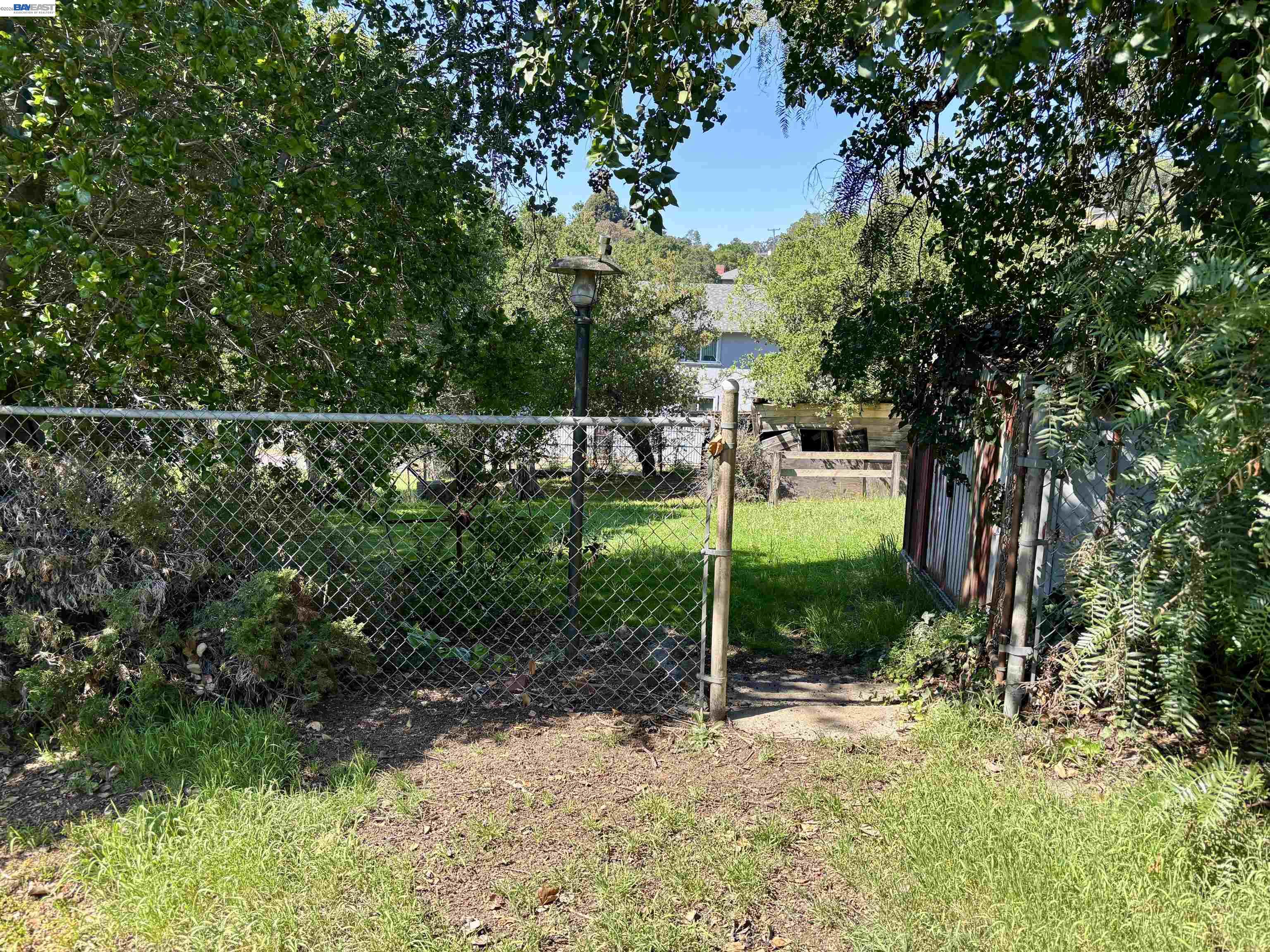 4101 Mountain View Ave