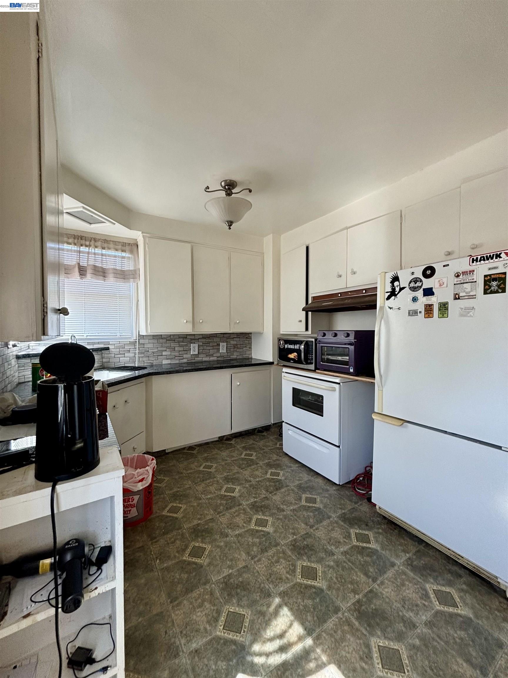 4101 Mountain View Ave