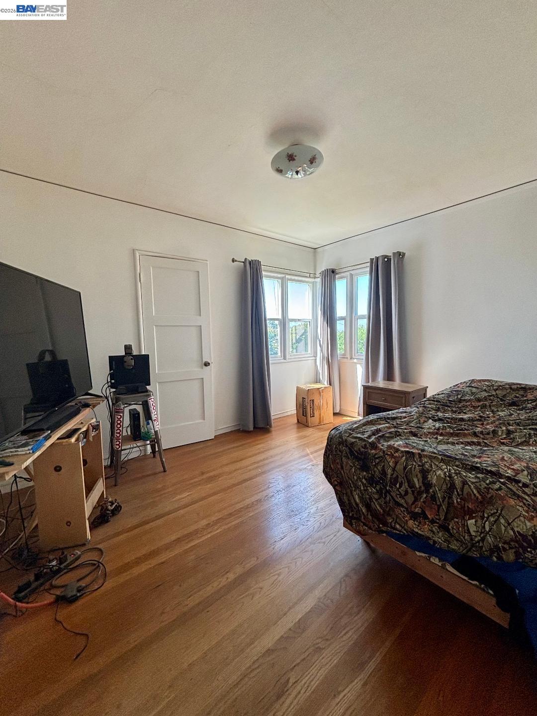 4101 Mountain View Ave