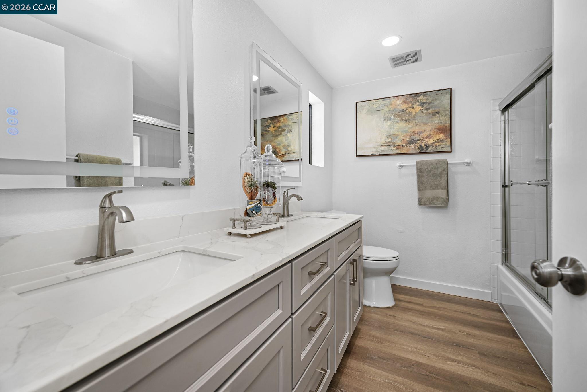 537 ROLLING HILLS LANE