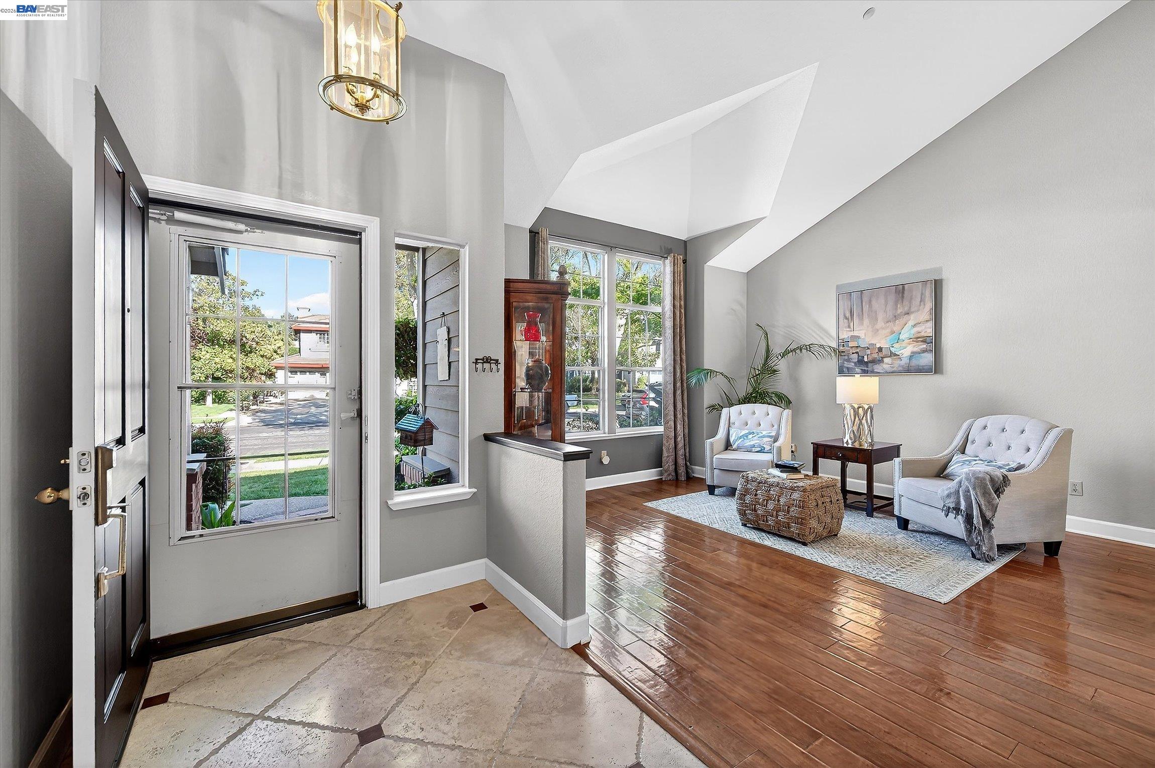 5723 Felicia Ave