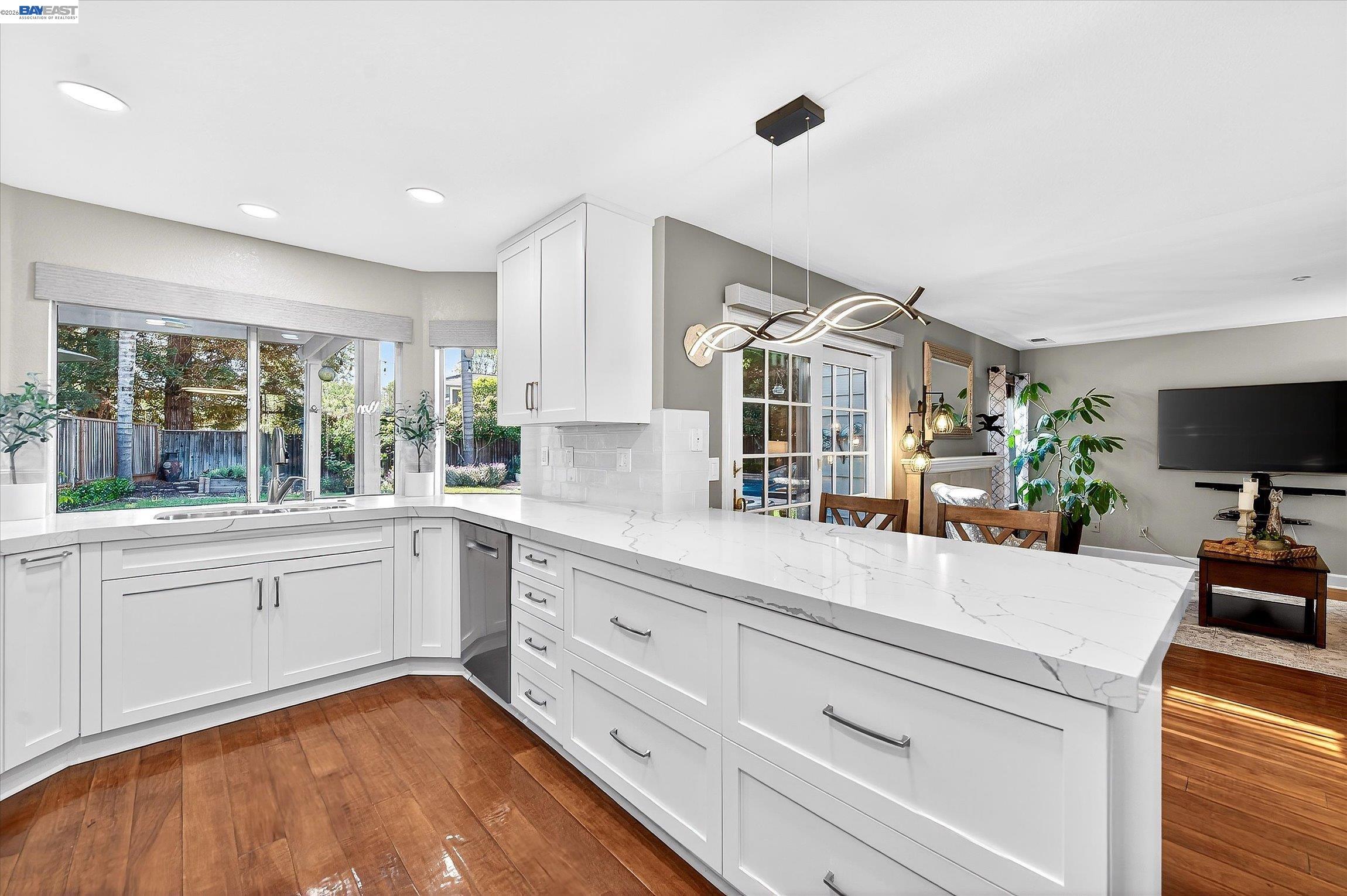 5723 Felicia Ave