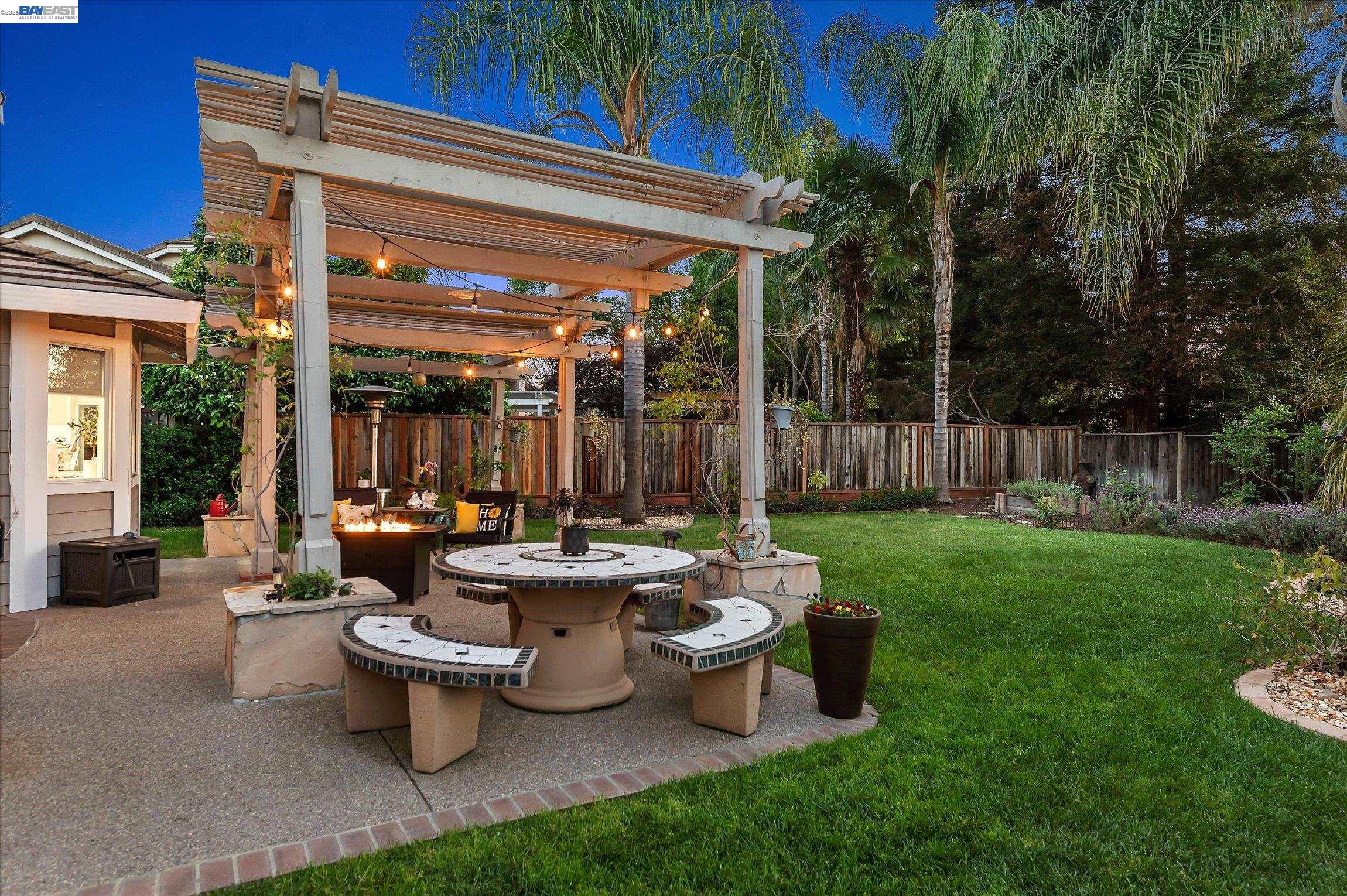 5723 Felicia Ave