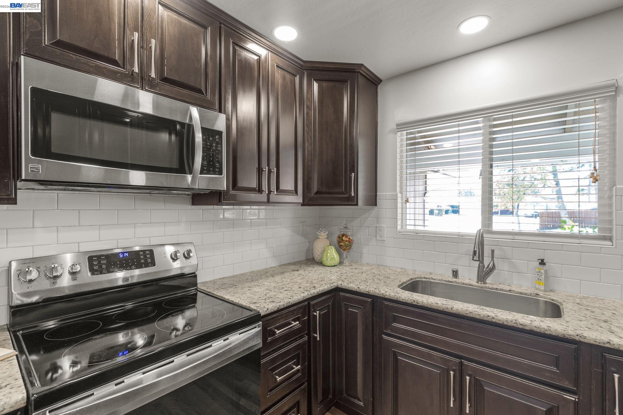 4253 Dorman Rd