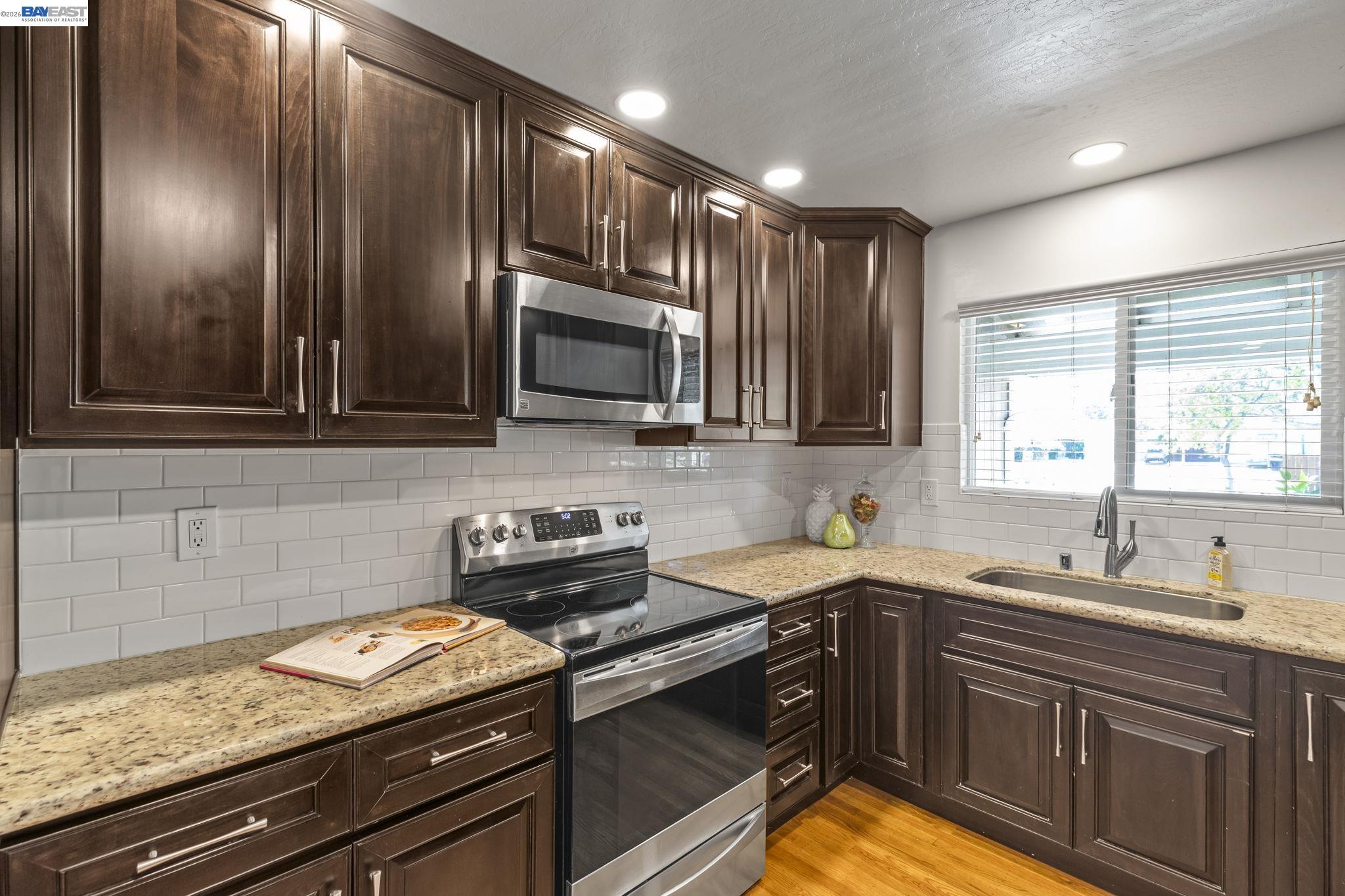 4253 Dorman Rd