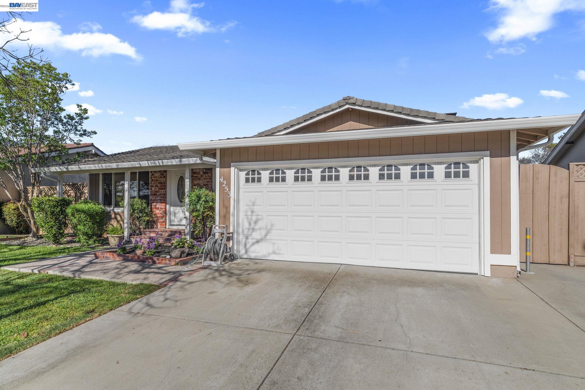 4253 Dorman Rd