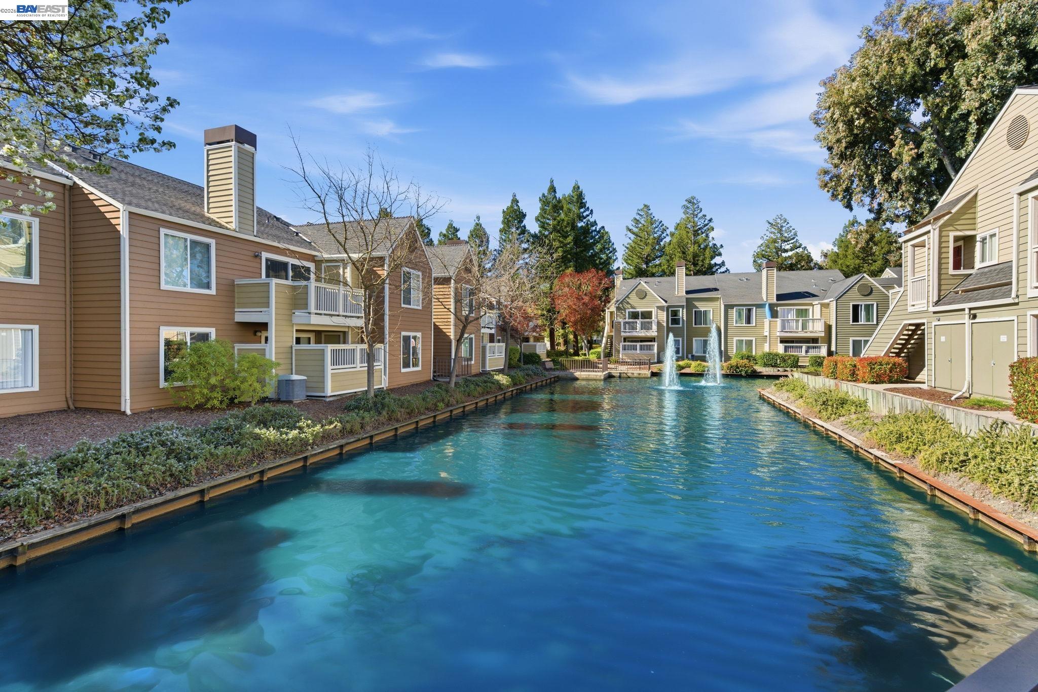 255 Reflections Dr # 22