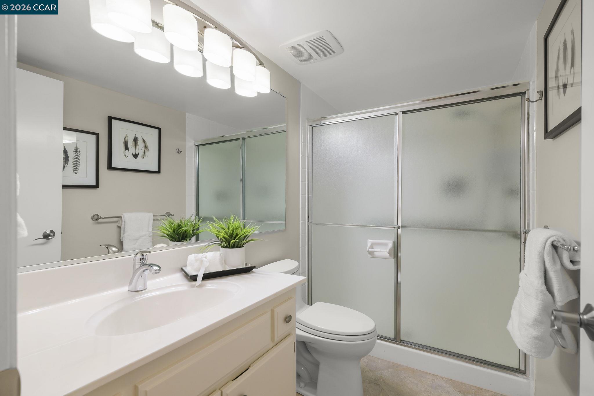 3386 Rossmoor Pkwy # 6