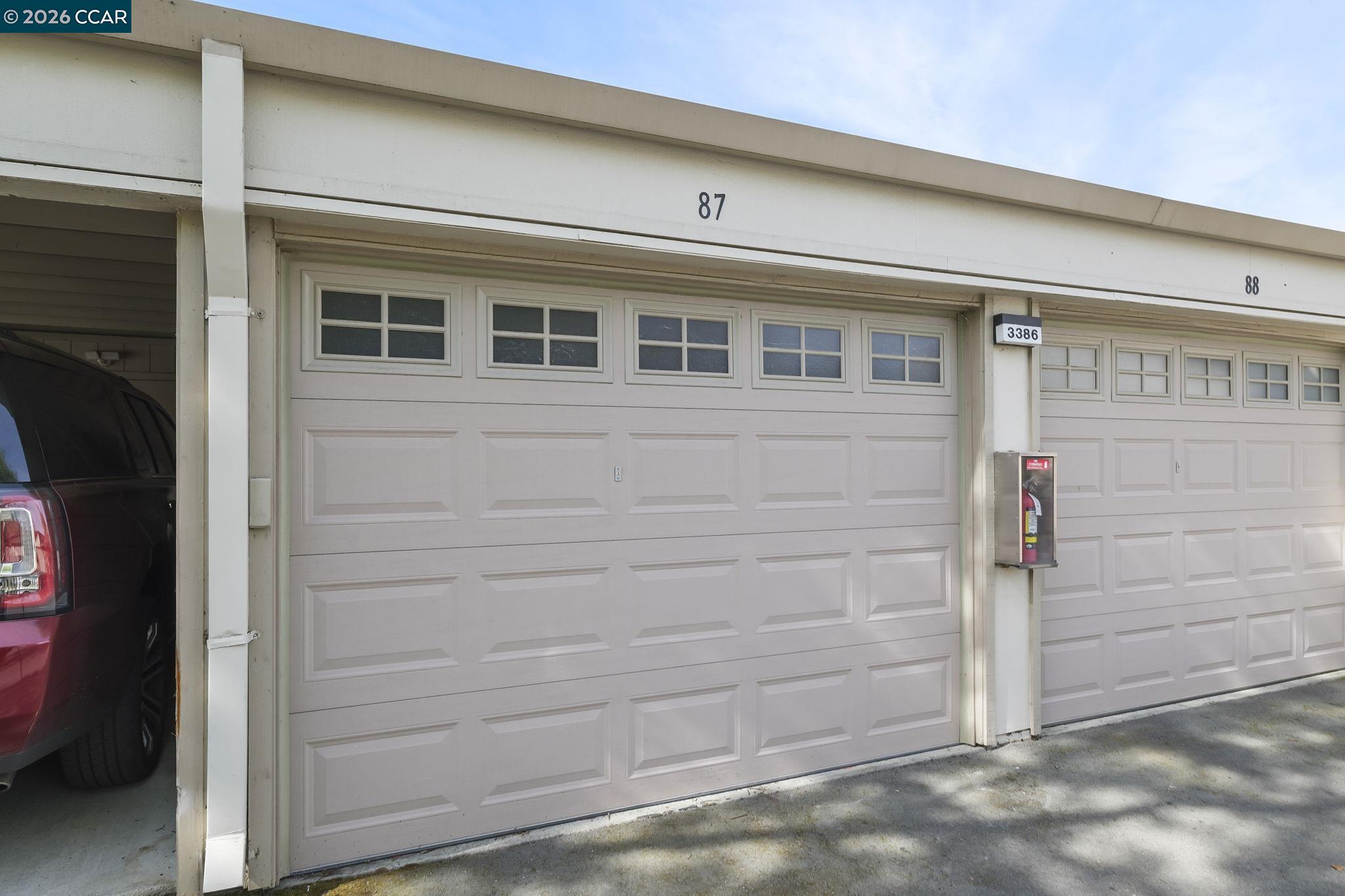 3386 Rossmoor Pkwy # 6