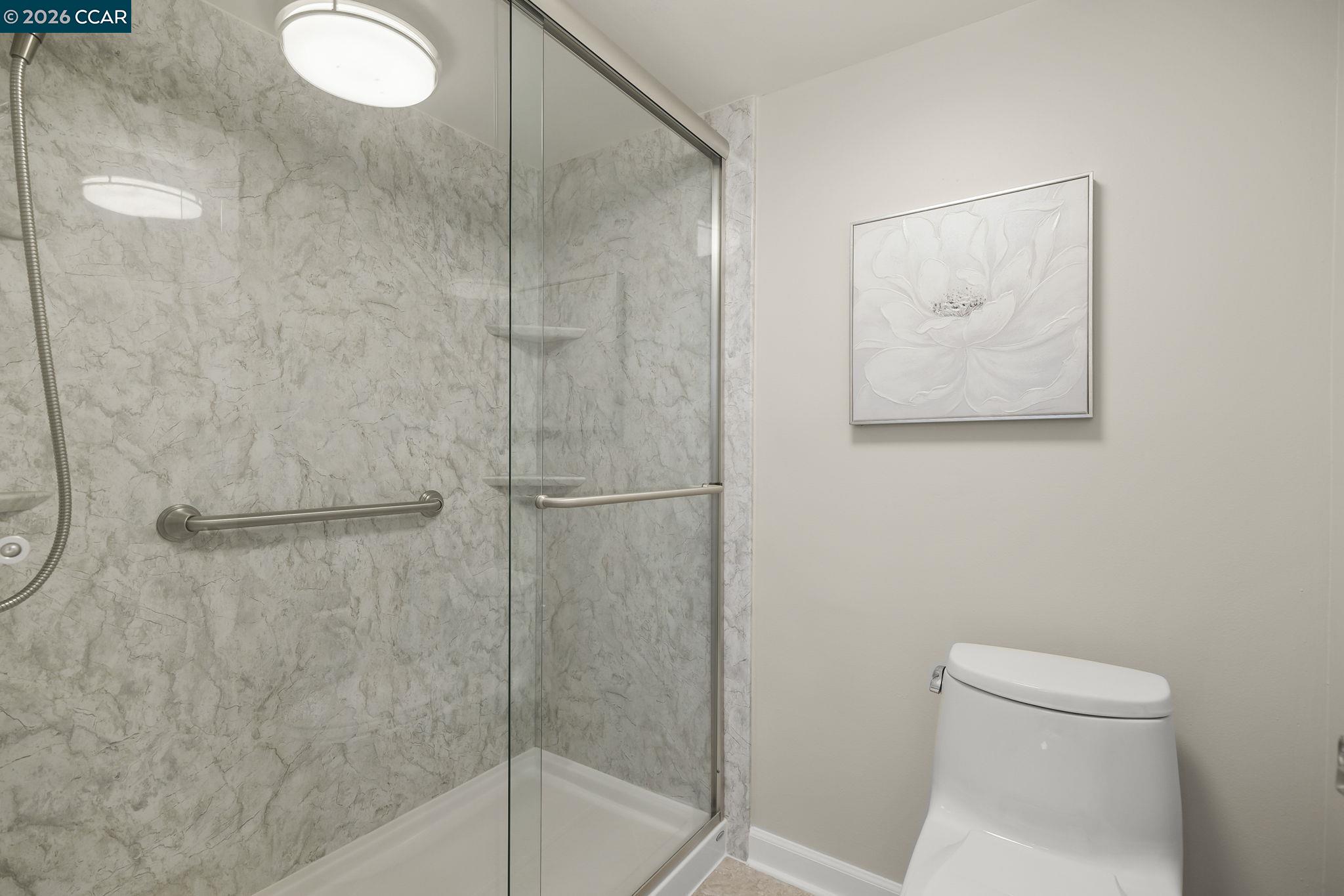 3386 Rossmoor Pkwy # 6