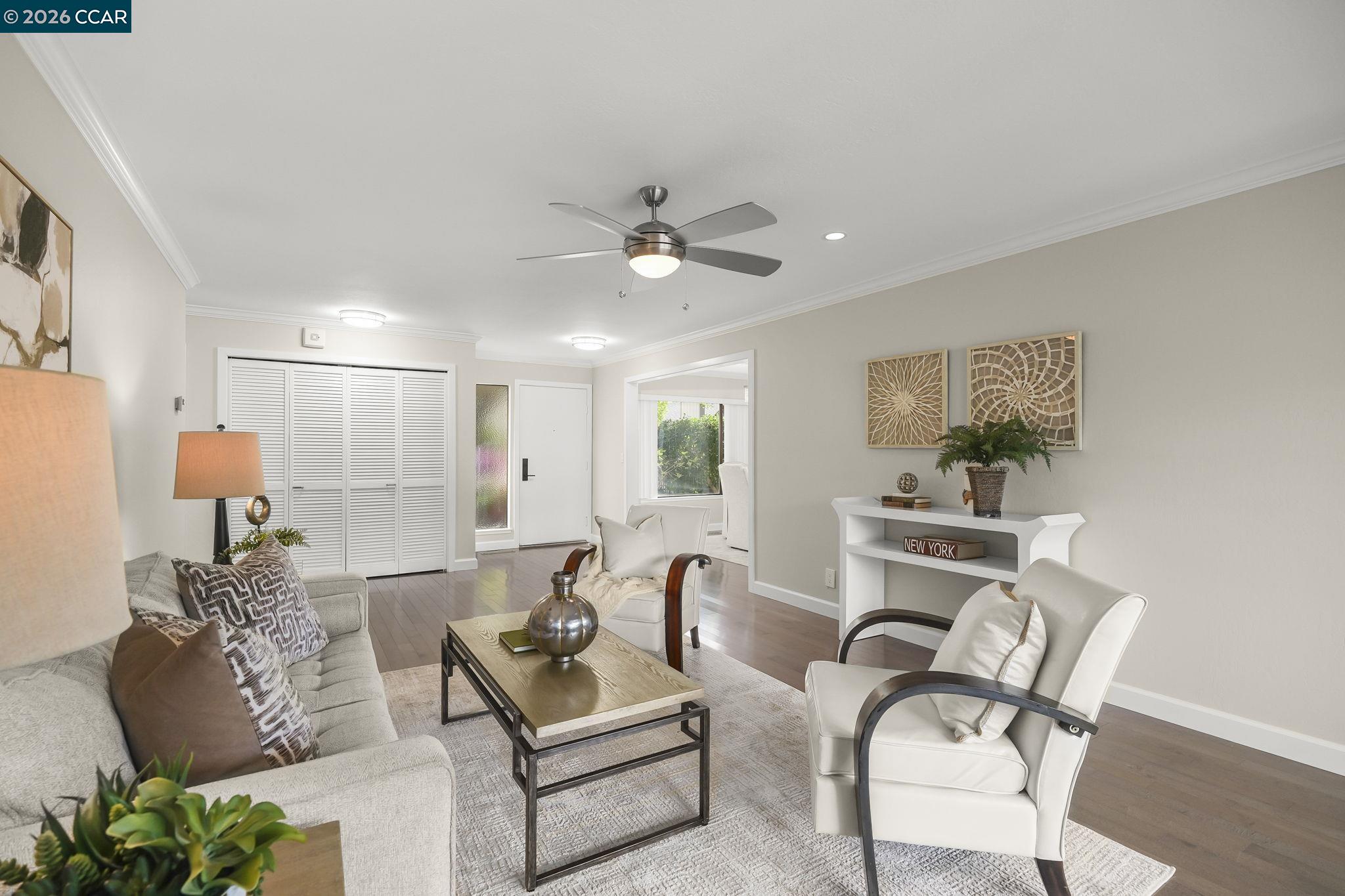 3386 Rossmoor Pkwy # 6