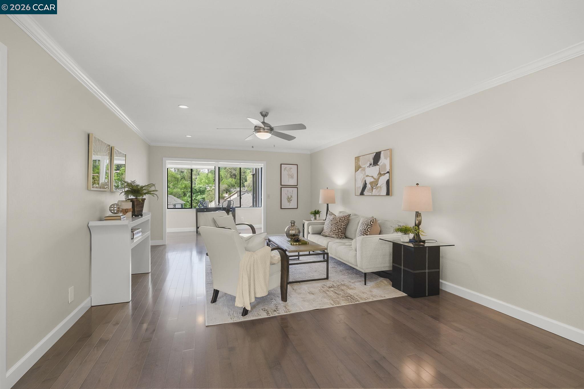 3386 Rossmoor Pkwy # 6