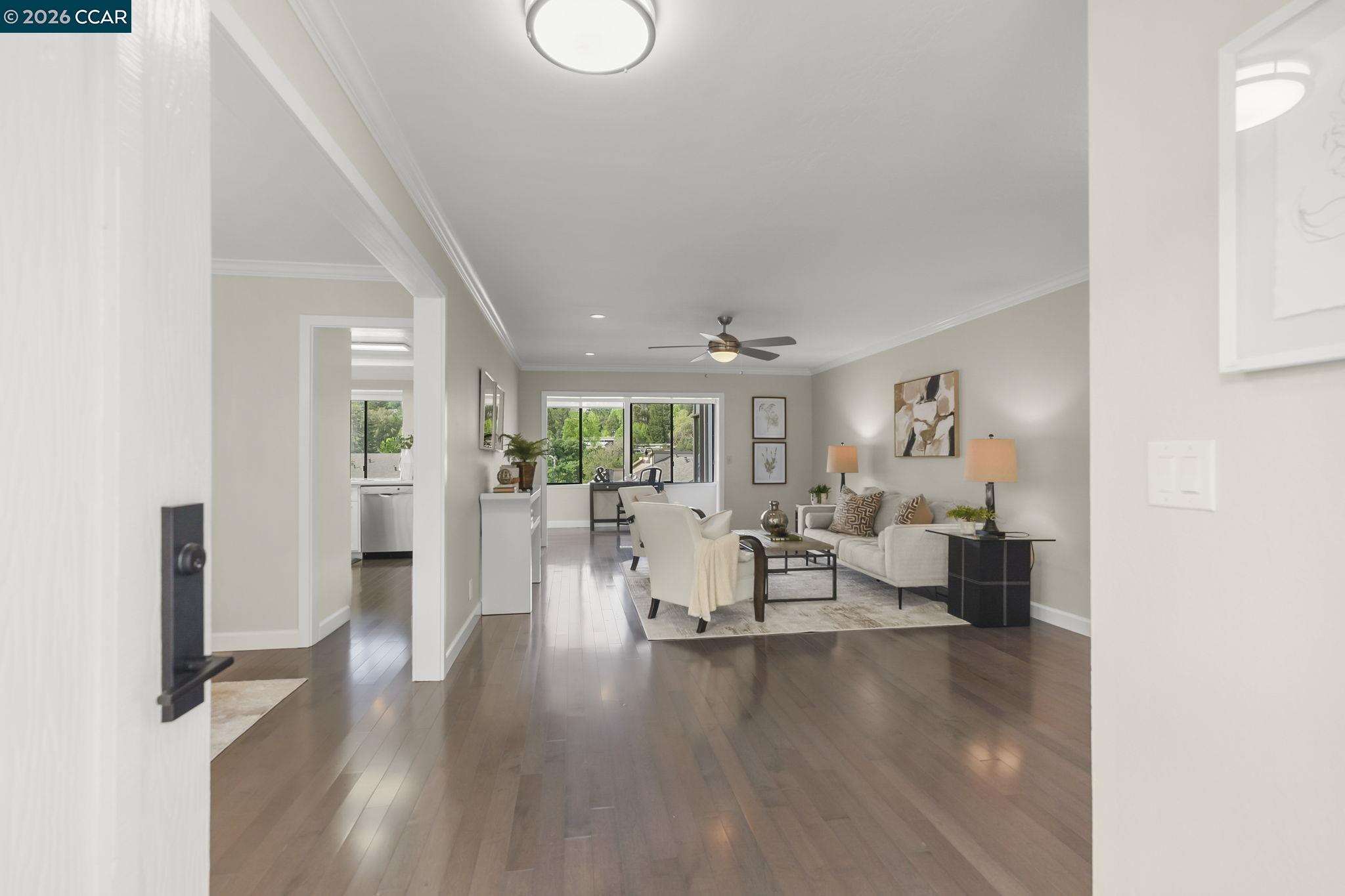 3386 Rossmoor Pkwy # 6