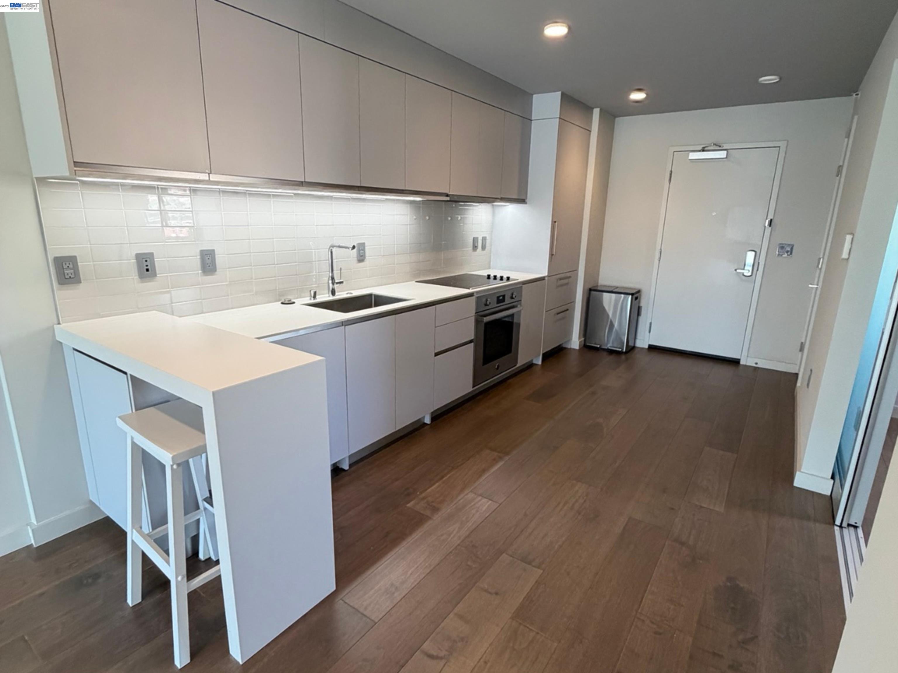 1238 Sutter St # 505