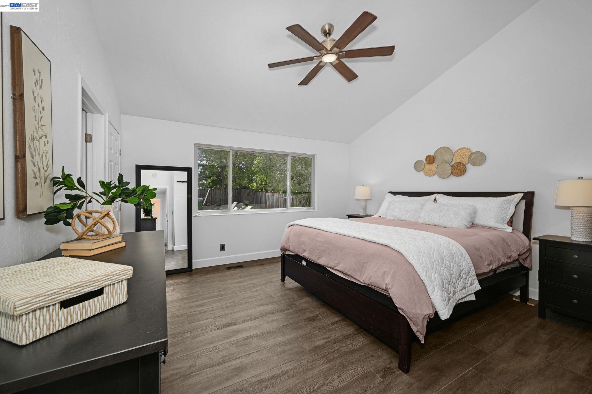 491 Santander Dr