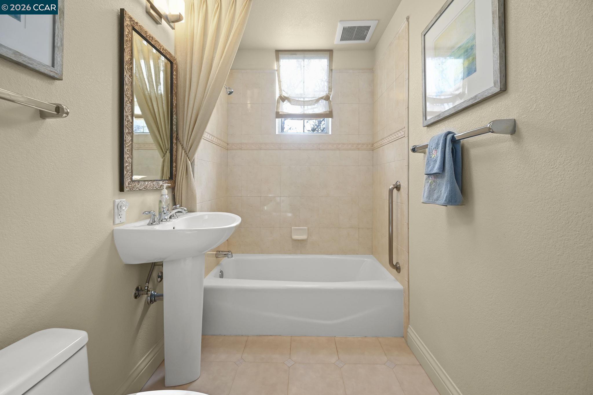 5920 Horsemans Canyon # 1B