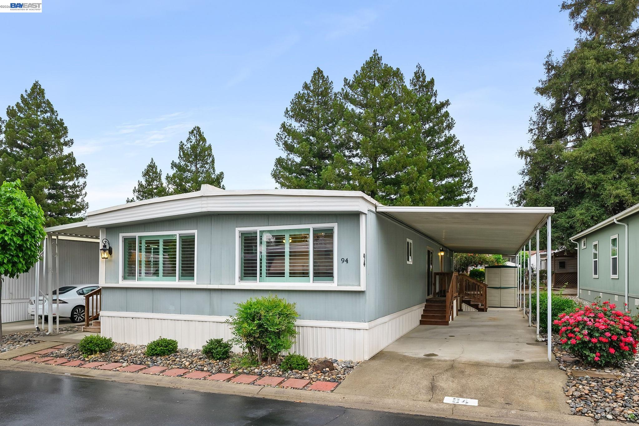 3231 Vineyard Ave., #94 # 94