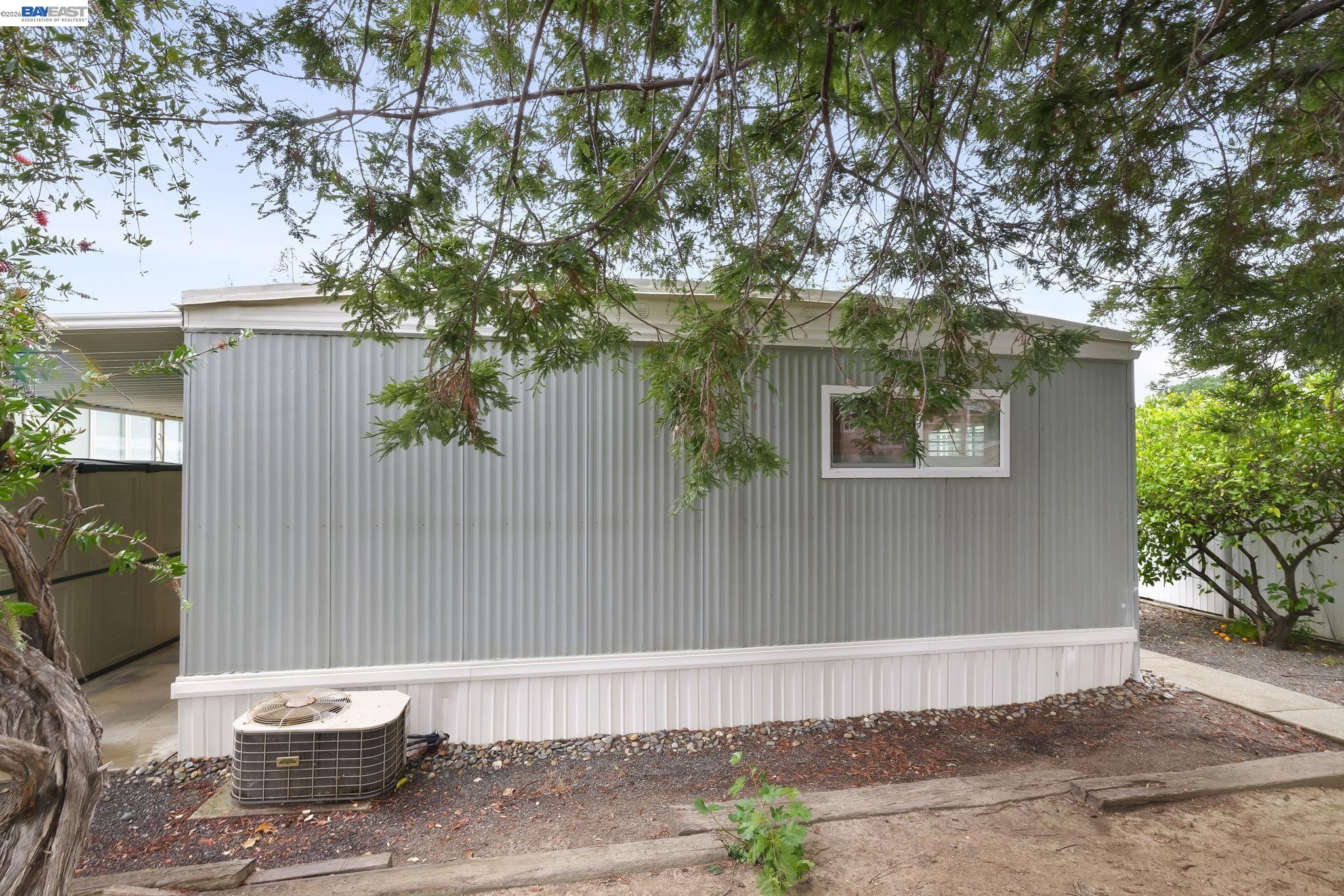 3231 Vineyard Ave., #94 # 94