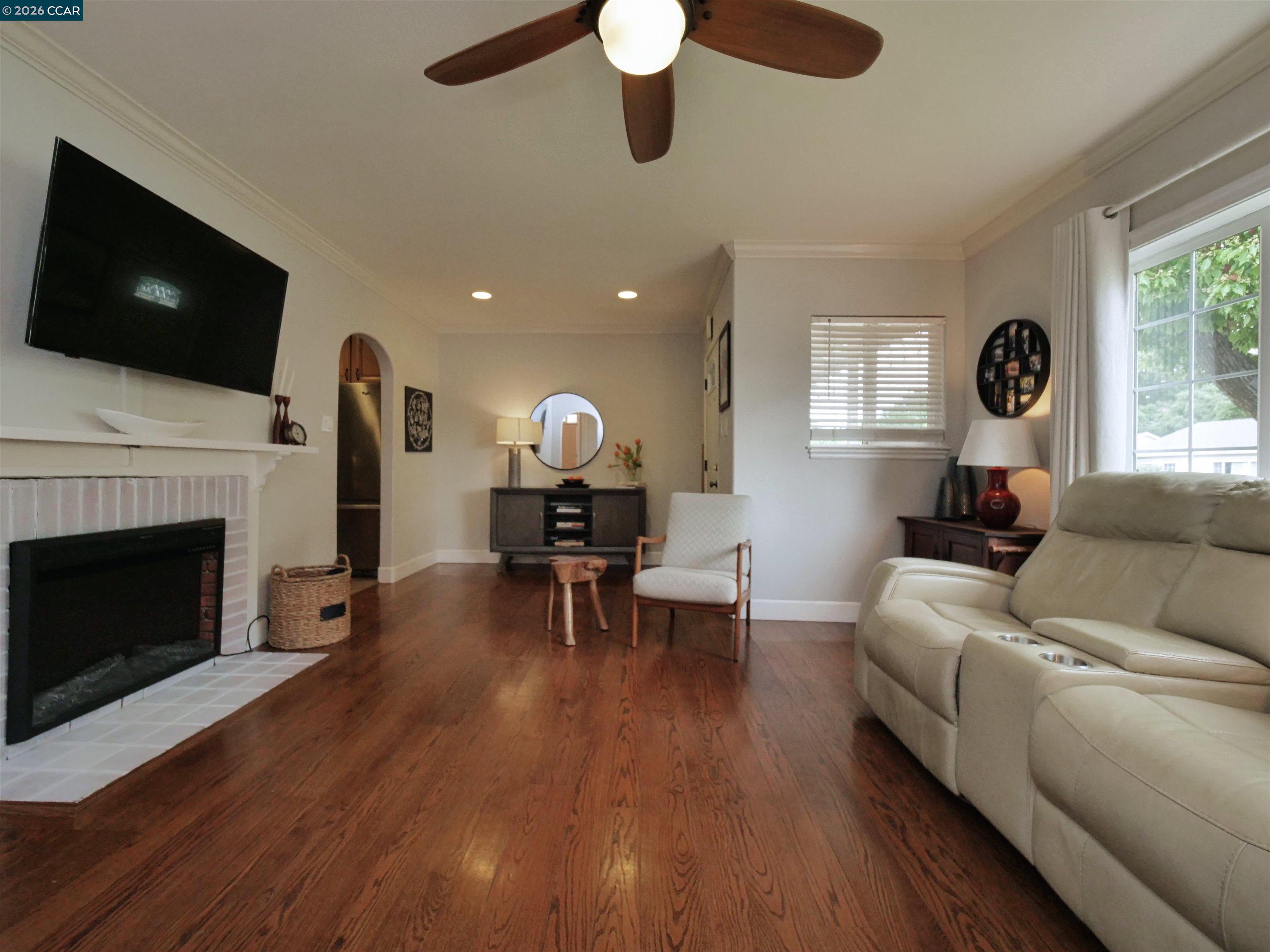 1260 Apple Drive