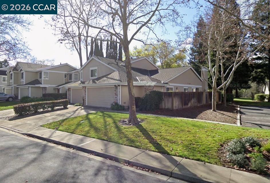1000 Shady Creek Pl