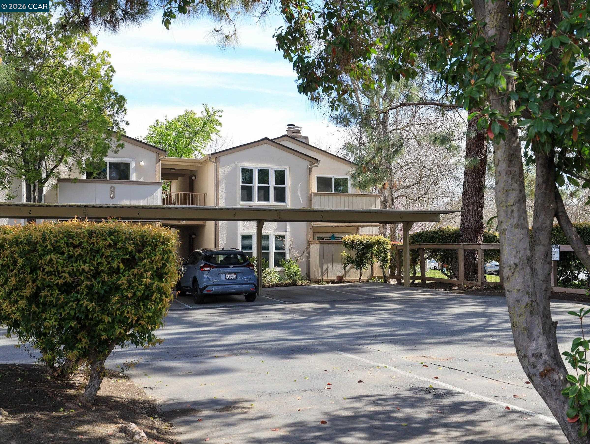 375 Camelback Rd # 23