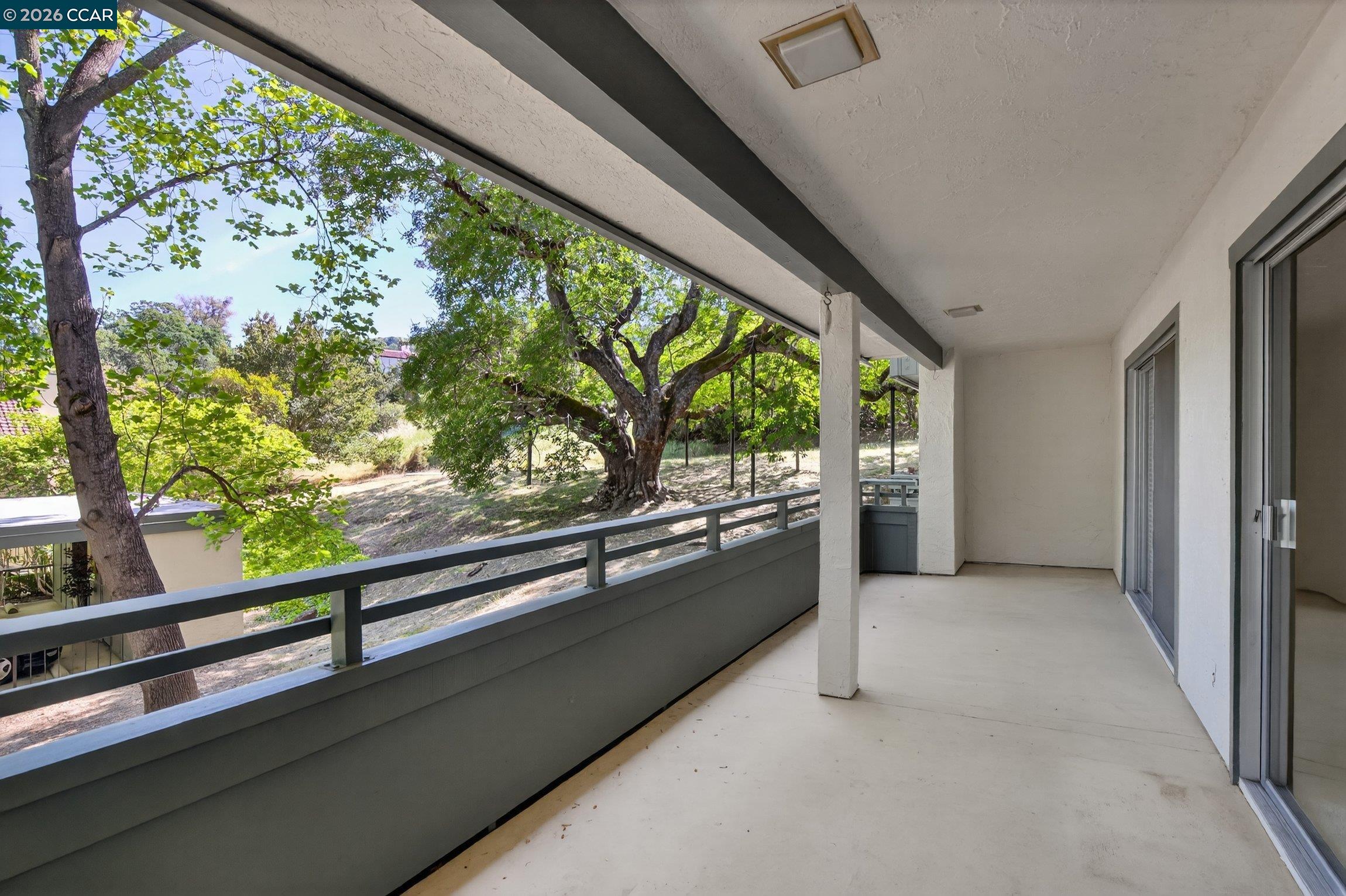 1621 Ptarmigan Dr. # 2A