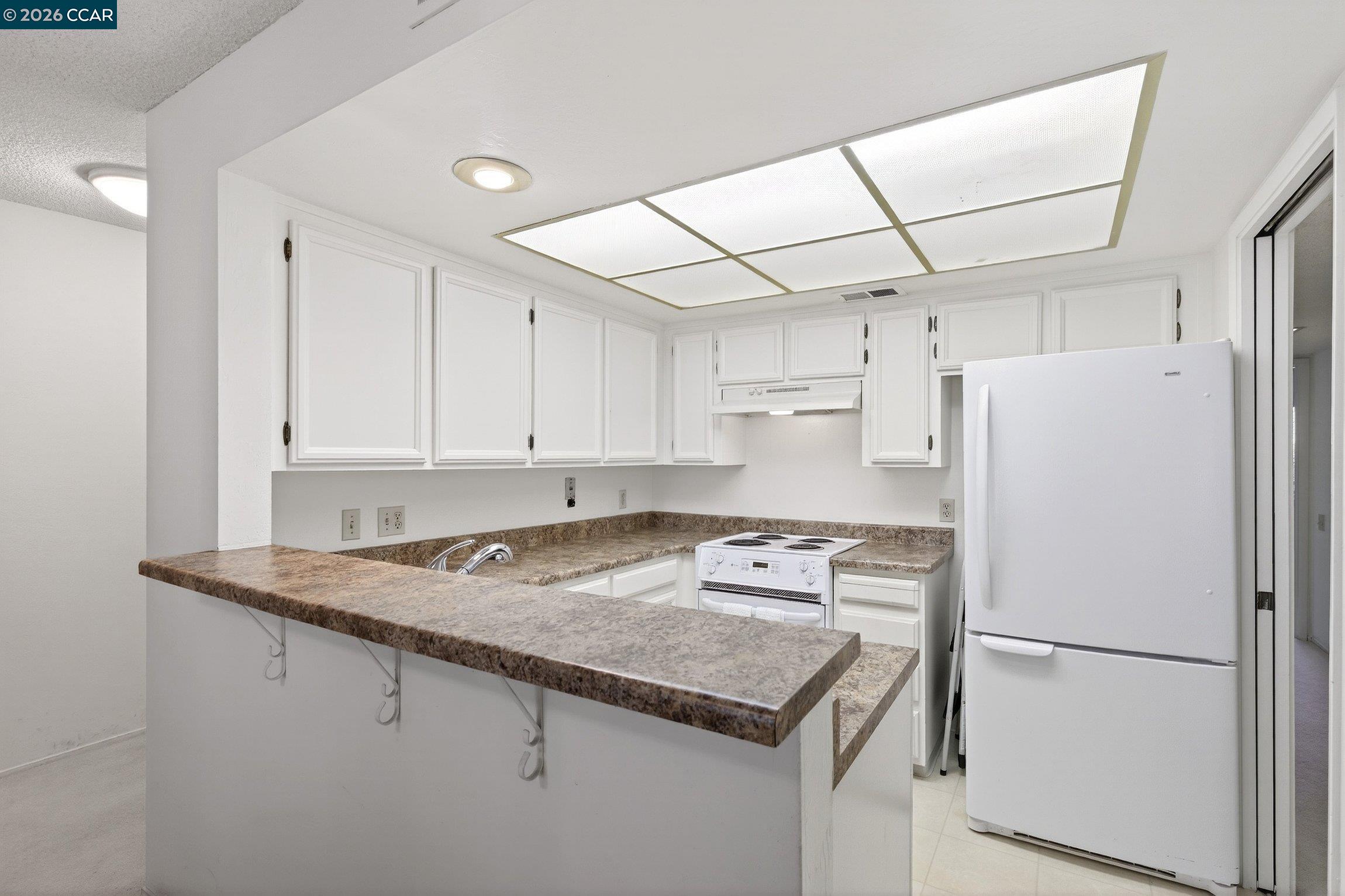 1621 Ptarmigan Dr. # 2A