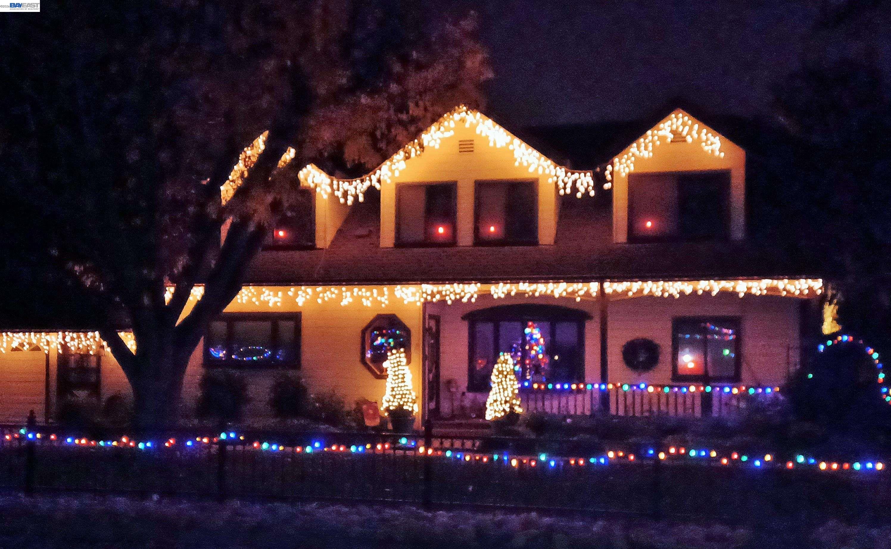 1002 El Curtola Blvd