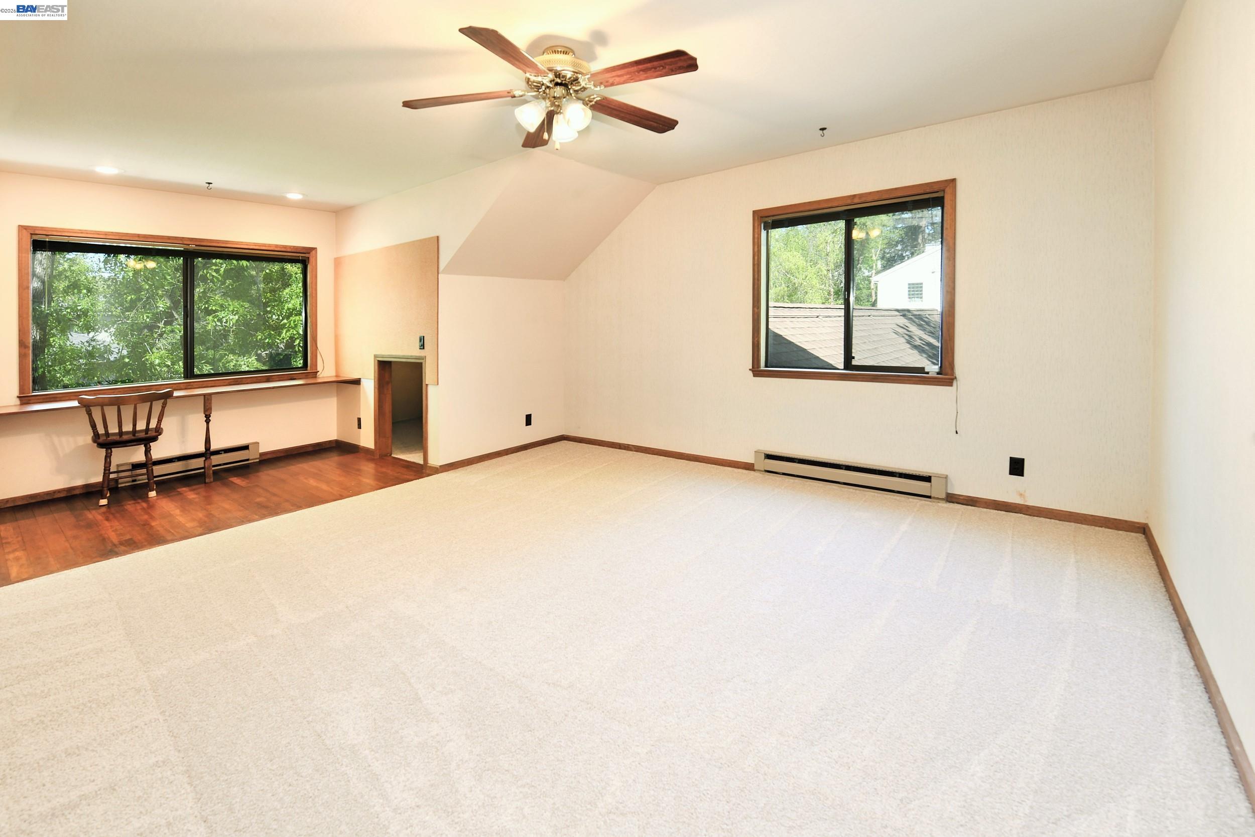 1002 El Curtola Blvd