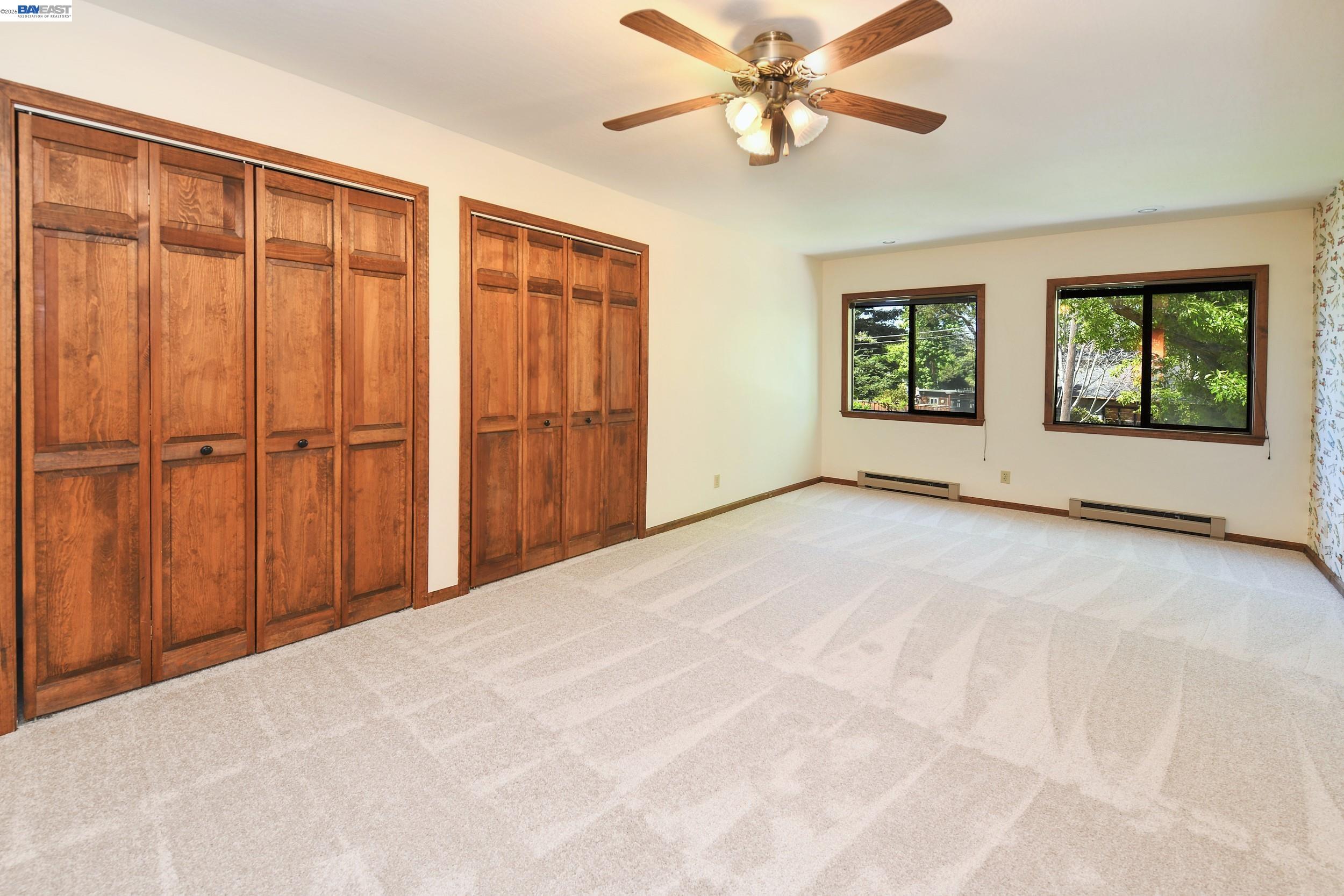 1002 El Curtola Blvd