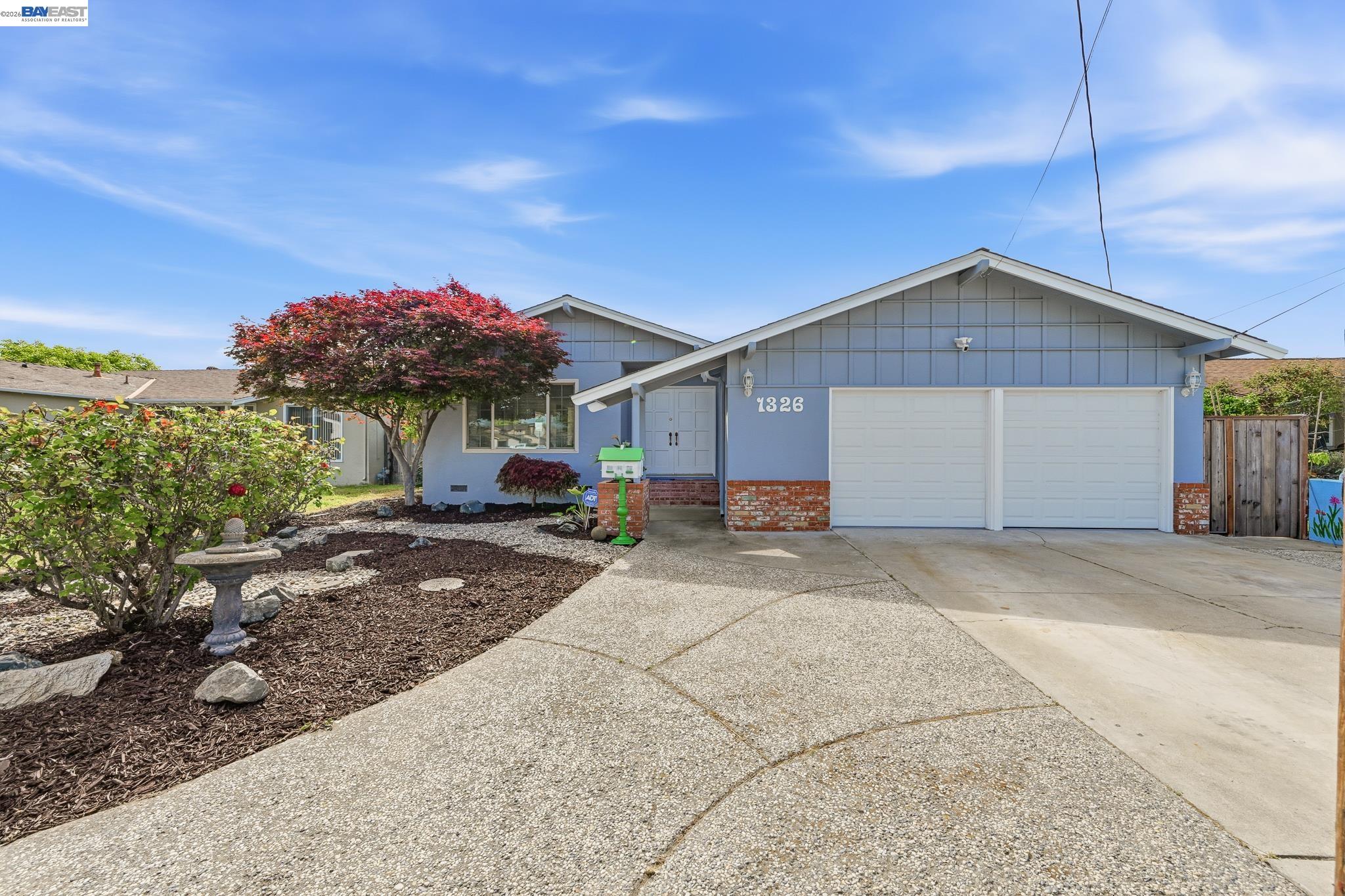 1326 Vining Dr