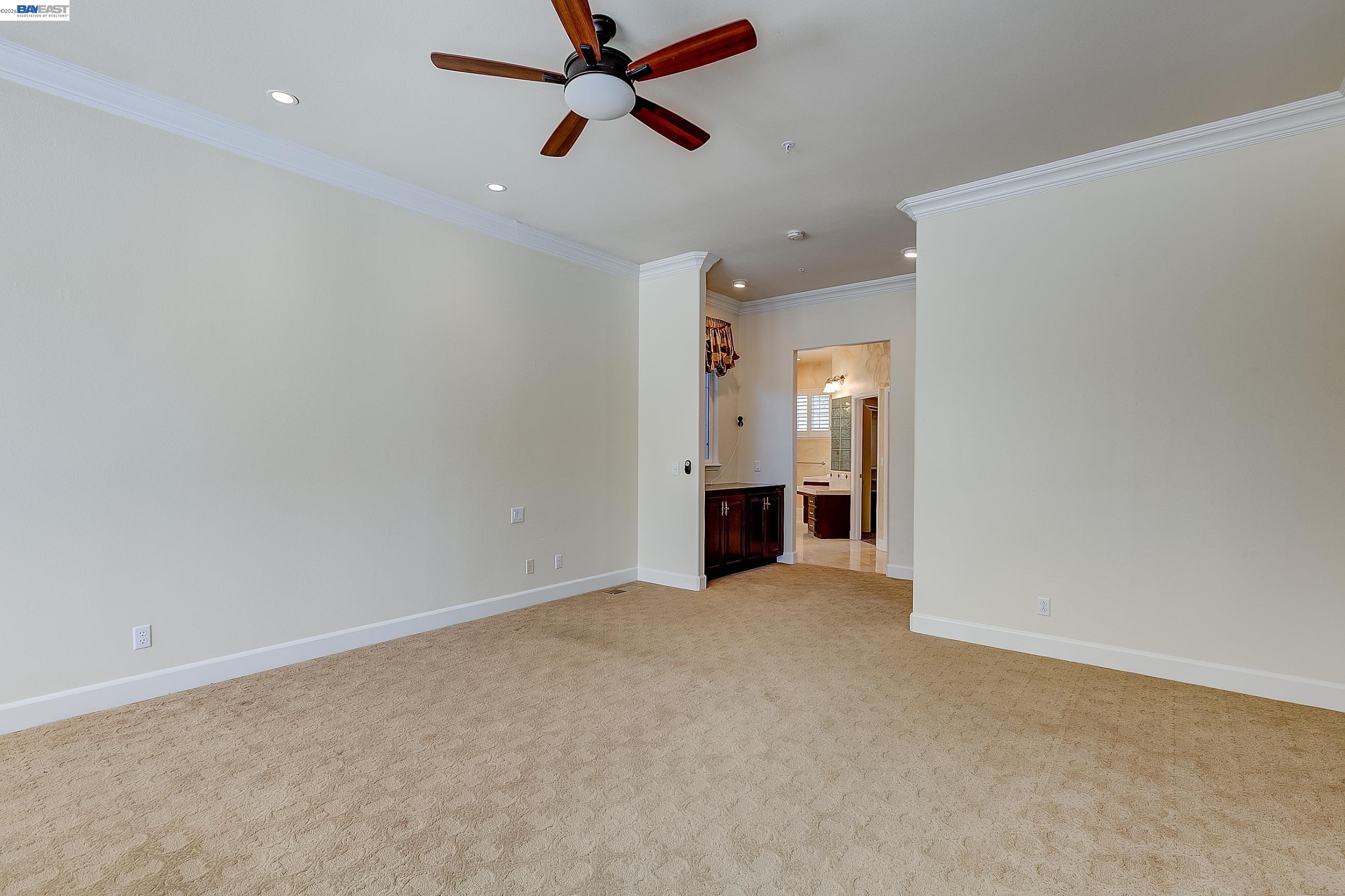 2779 E RUBY HILL DR