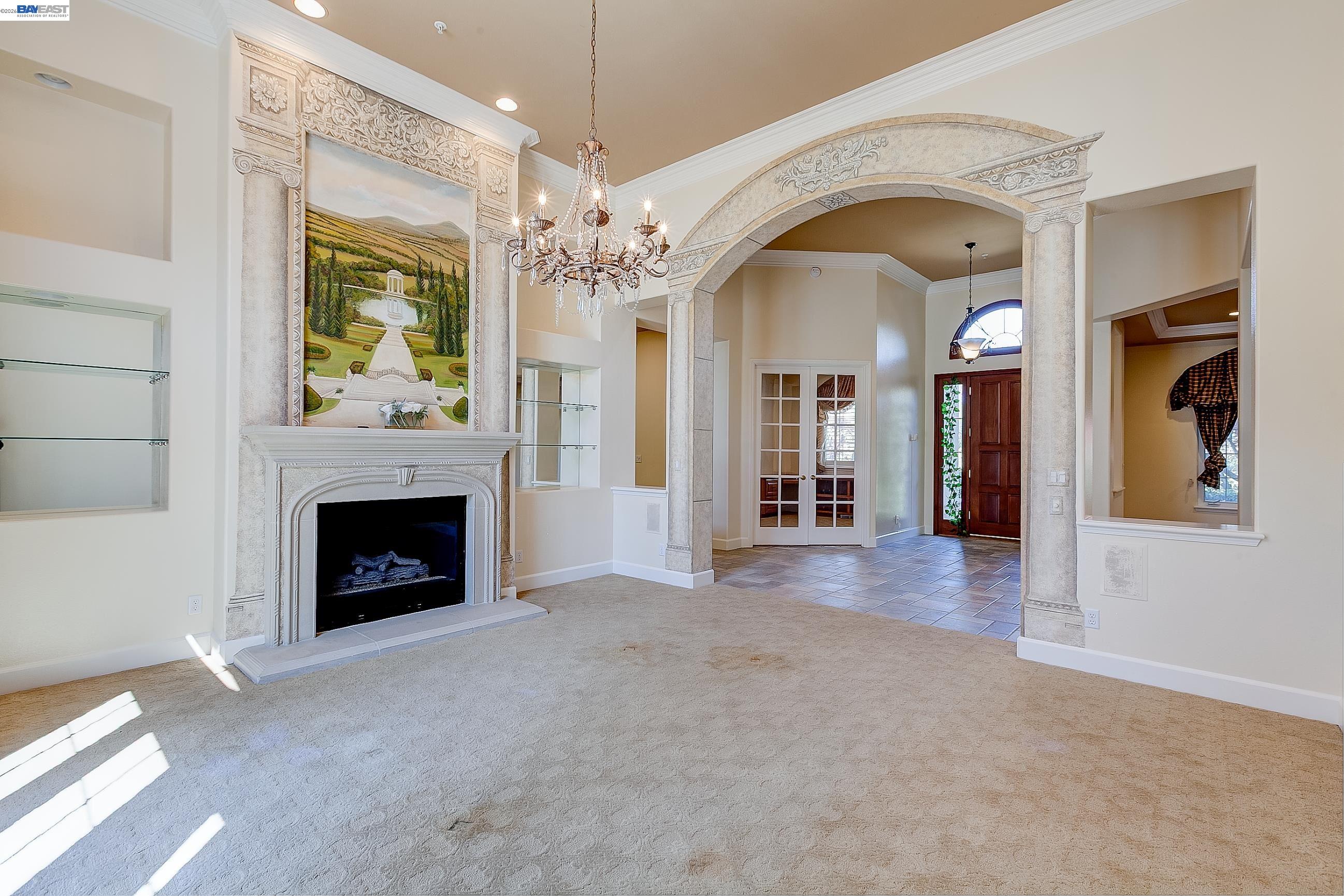 2779 E RUBY HILL DR