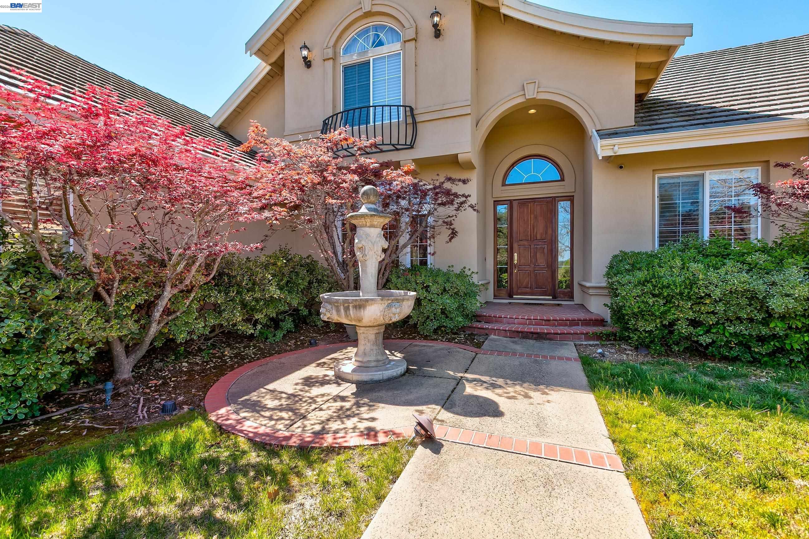 2779 E RUBY HILL DR