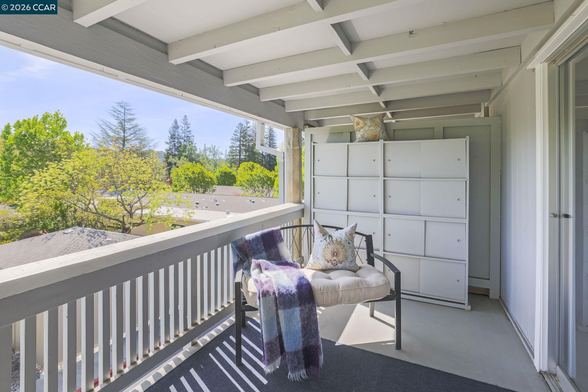 1117 Golden Rain Rd # 1