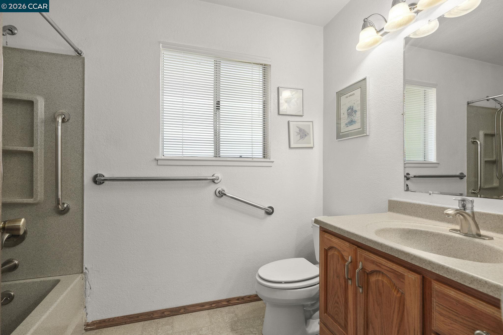 232 Loma Verde Dr