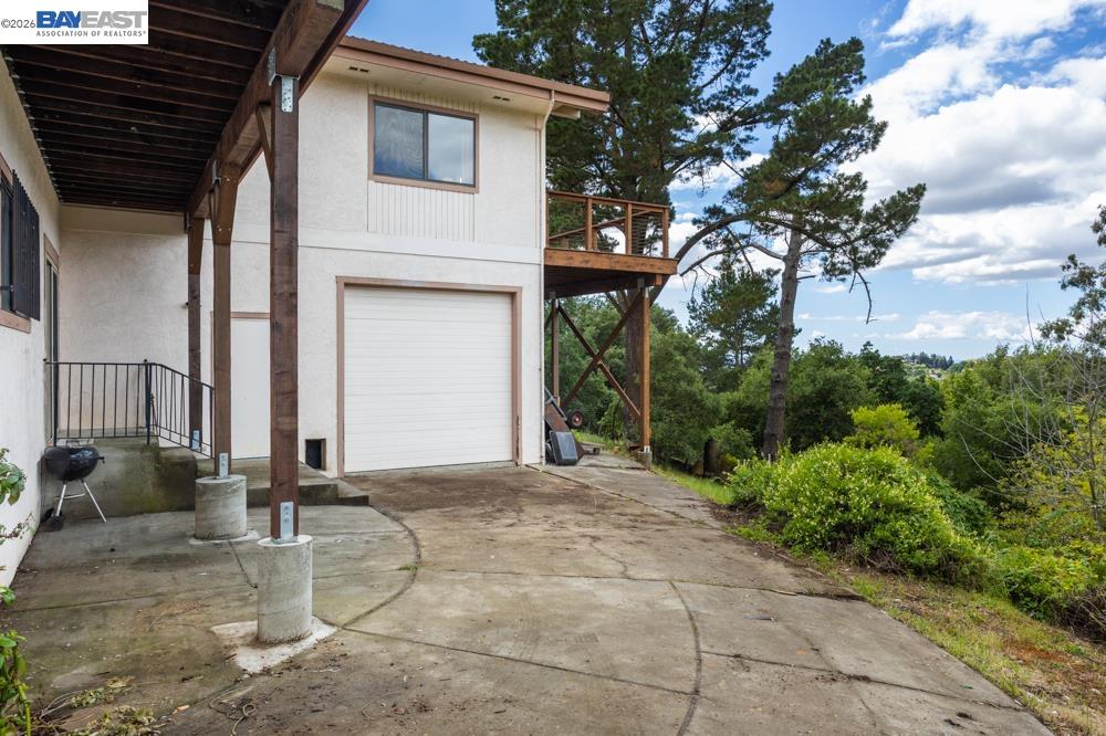 6727 Sunnyslope Ave
