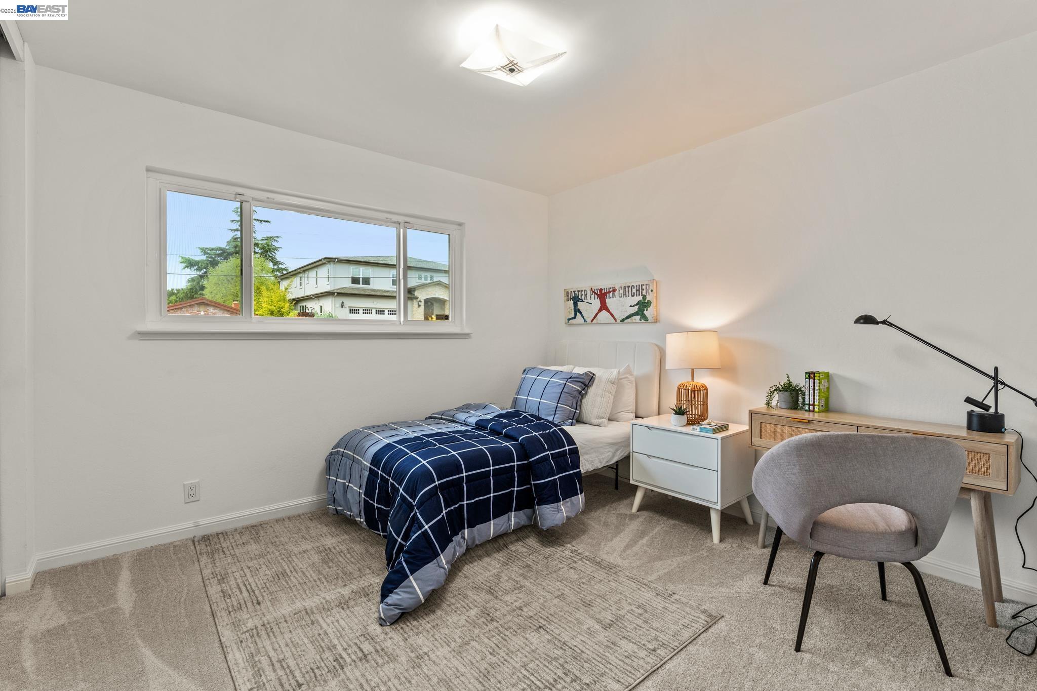 4473 Hillsborough Dr